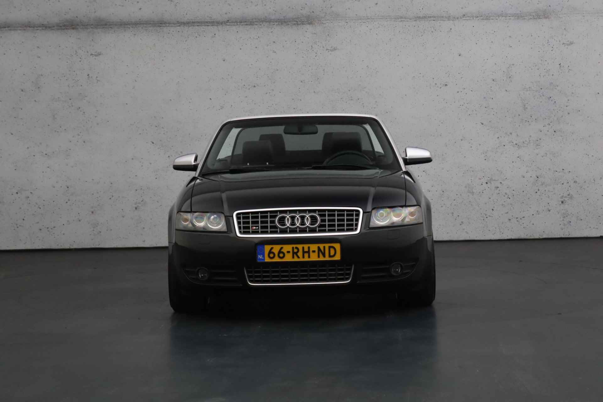 Audi S4 Cabriolet 4.2 V8 quattro | Origineel Nederlands | Half lederen\Alcantara bekleding | Youngtimer - 15/29