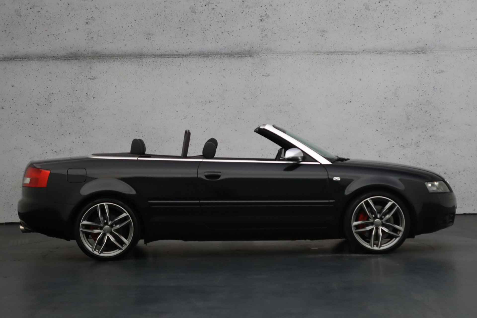 Audi S4 Cabriolet 4.2 V8 quattro | Origineel Nederlands | Half lederen\Alcantara bekleding | Youngtimer - 26/29