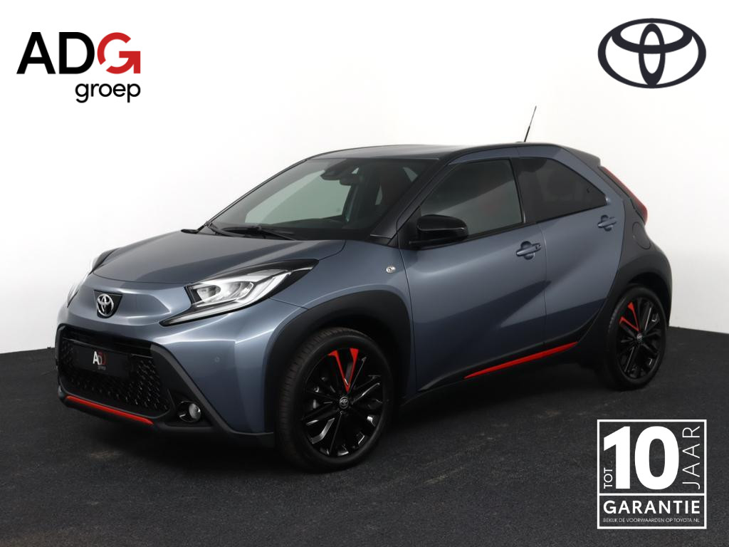 Toyota Aygo X 1.0 VVT-i MT Undercover | Stoelverwarming | JBL | Adaptieve cruise control |