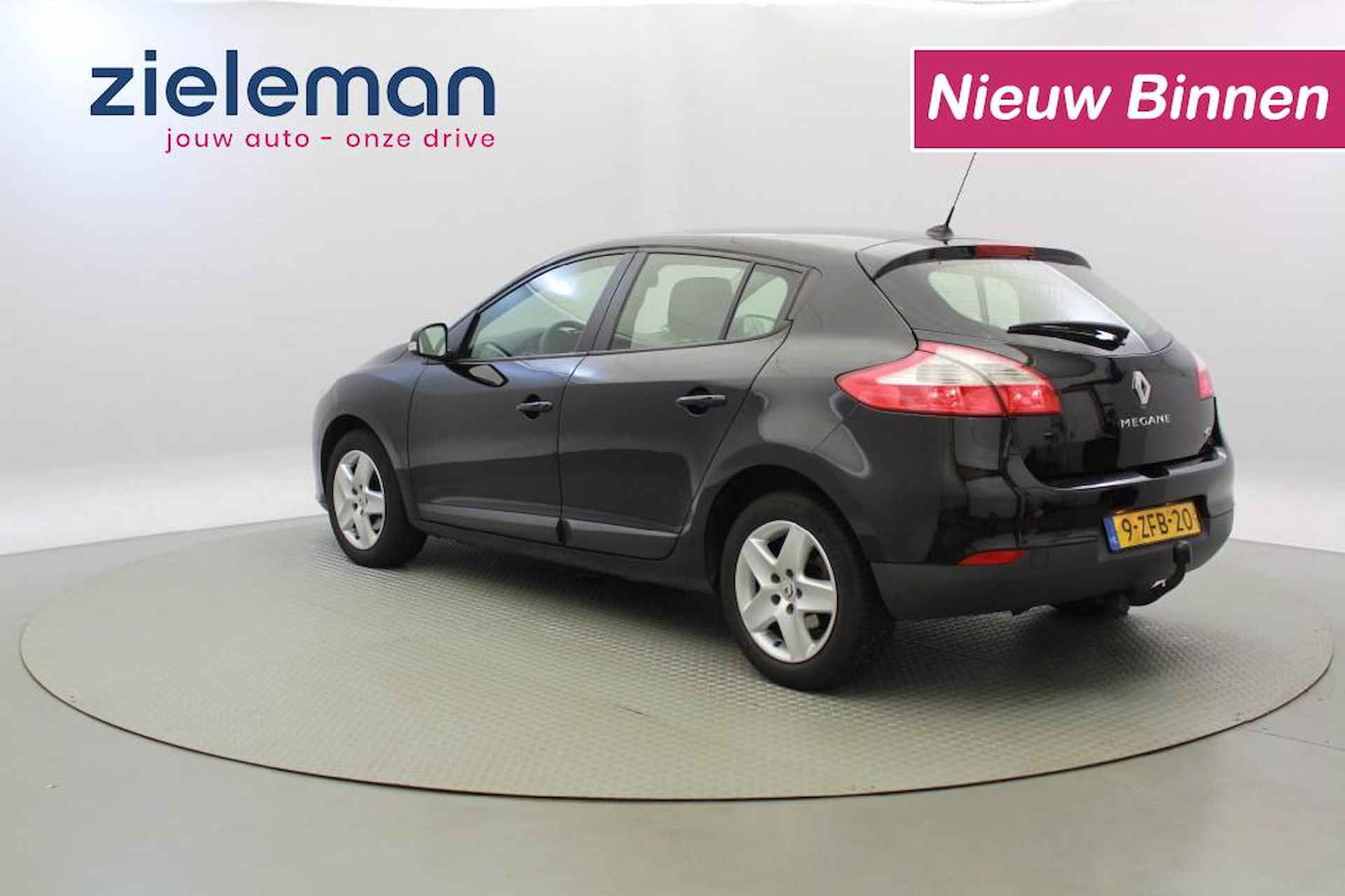 RENAULT Megane 1.5 dCi Authentique - Navi, Cruise, Trekhaak - 3/25