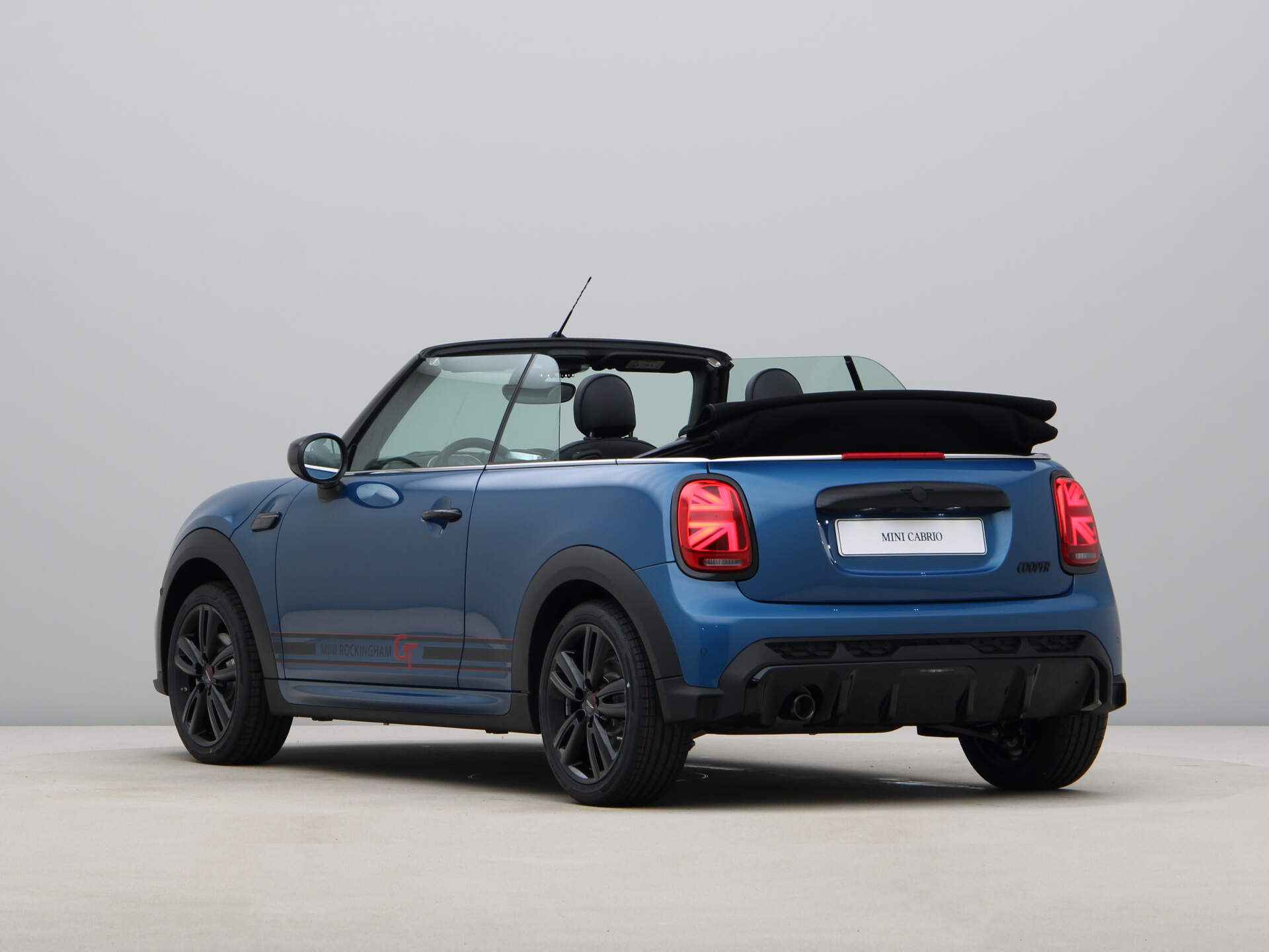 MINI Cabrio Cooper Rockingham GT - Private Lease EUR 799,- (48mnd/10.000km) - - 19/36