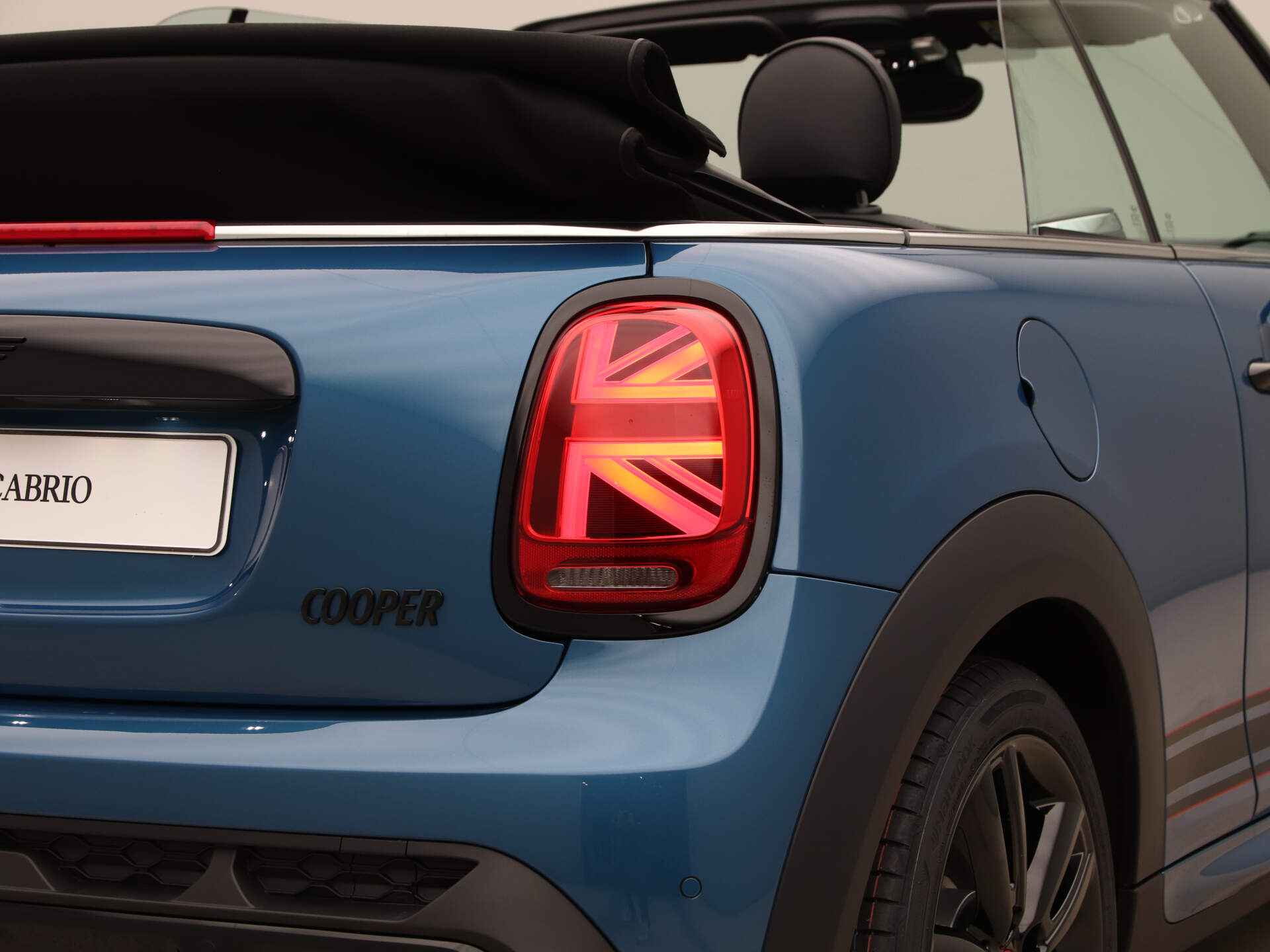 MINI Cabrio Cooper Rockingham GT - Private Lease EUR 799,- (48mnd/10.000km) - - 33/36