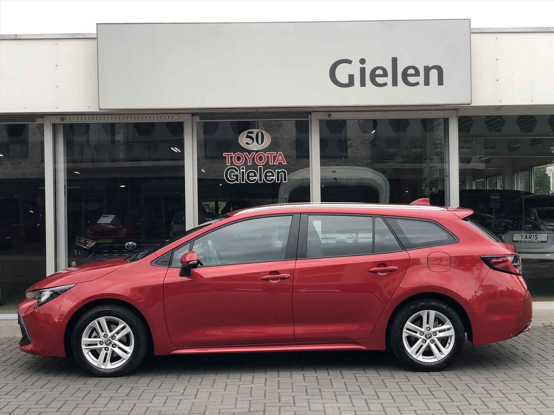 Toyota Corolla Touring Sports 1.8 Hybrid Active | Eerste eigenaar, Apple Carplay/Android Auto, Parkeercamera, Lichtmetalen velgen - 3/28