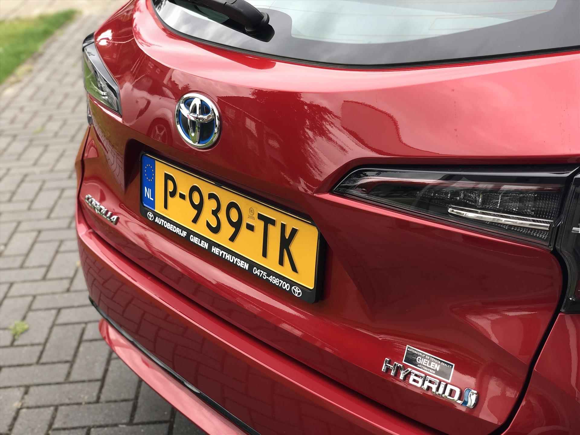 Toyota Corolla Touring Sports 1.8 Hybrid Active | Eerste eigenaar, Apple Carplay/Android Auto, Parkeercamera, Lichtmetalen velgen - 6/28