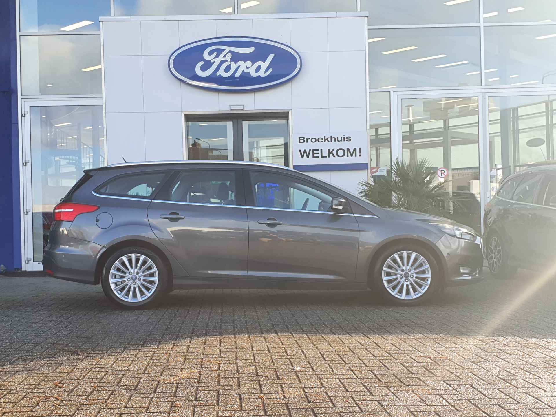 Ford Focus Wagon 1.0 Titanium | Cruise Control | Navigatie | Trekhaak - 9/29