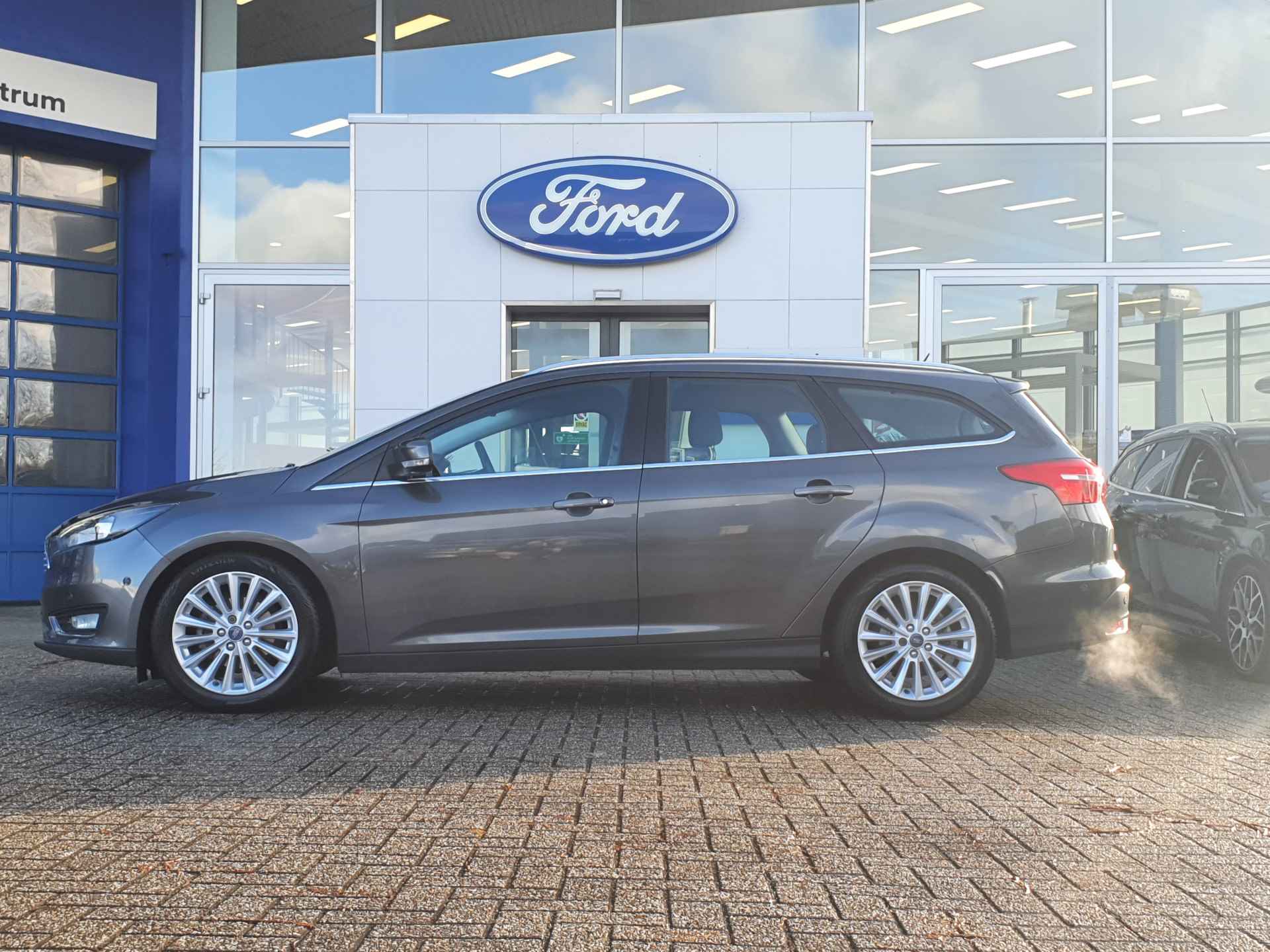 Ford Focus Wagon 1.0 Titanium | Cruise Control | Navigatie | Trekhaak - 27/29