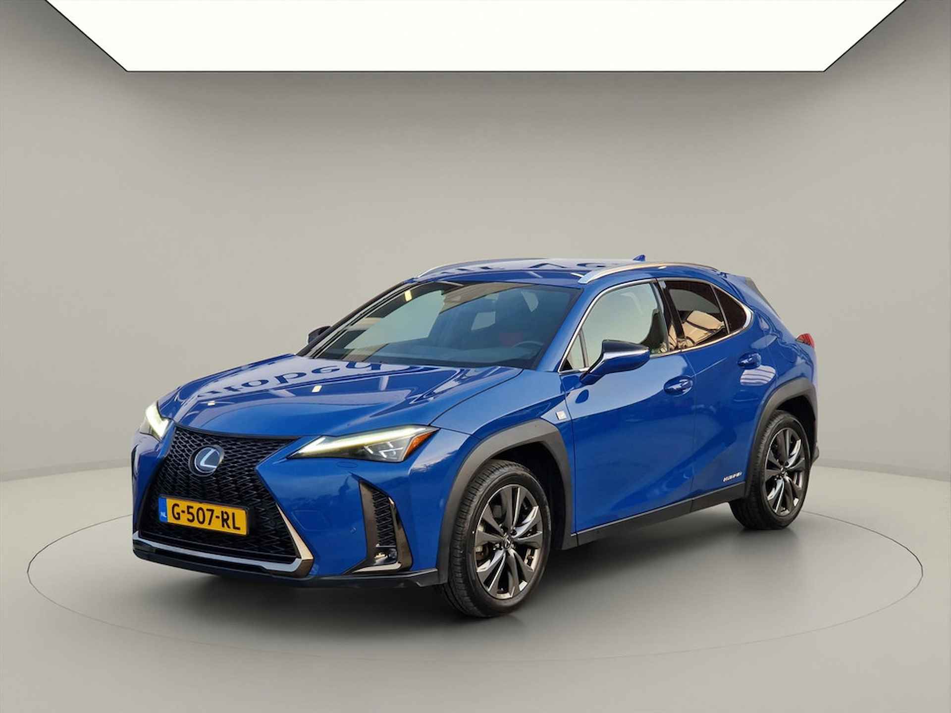 Lexus UX