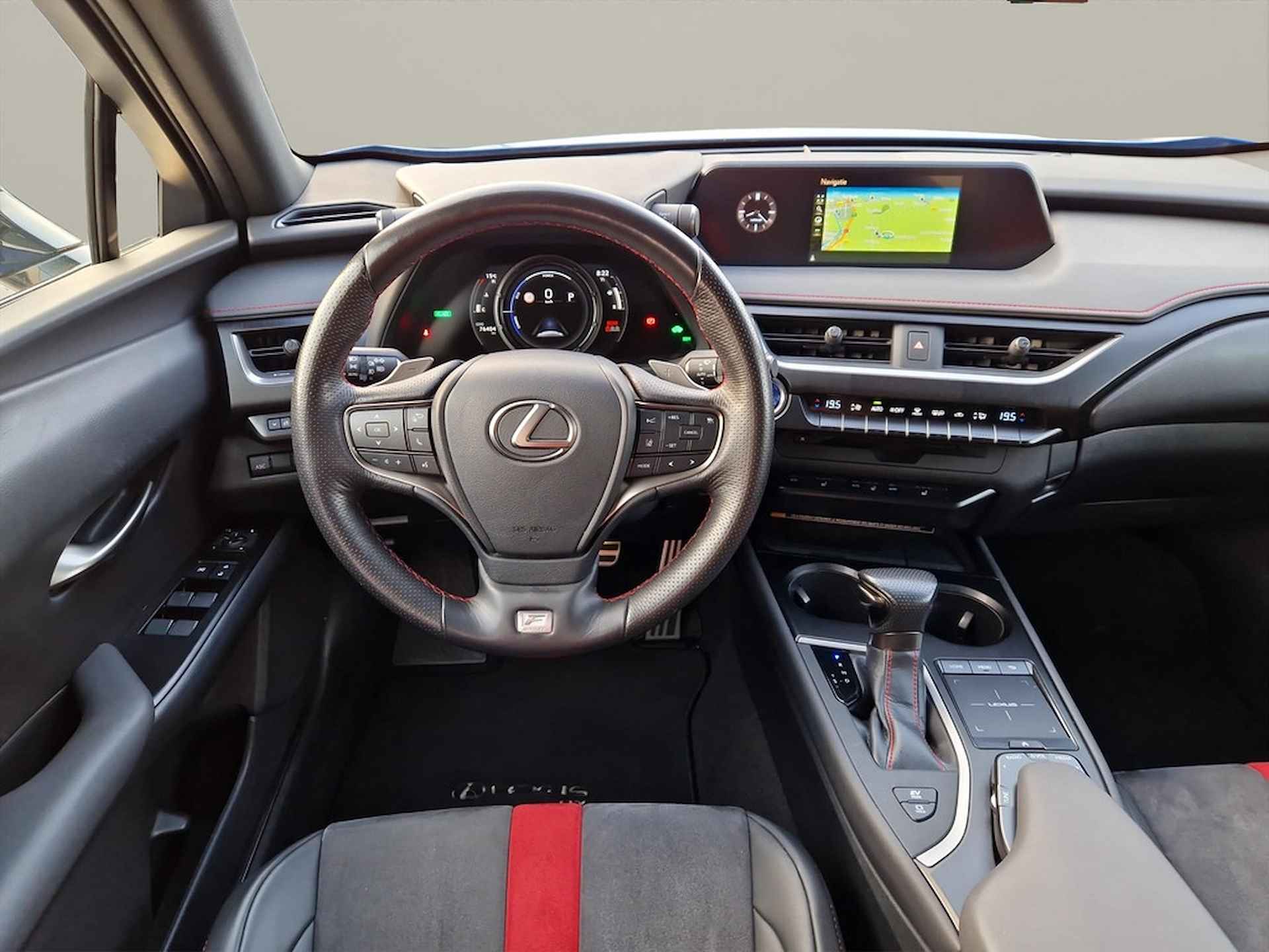 Lexus UX 250h F Sport First Edition Carplay - NL Auto - 2/34