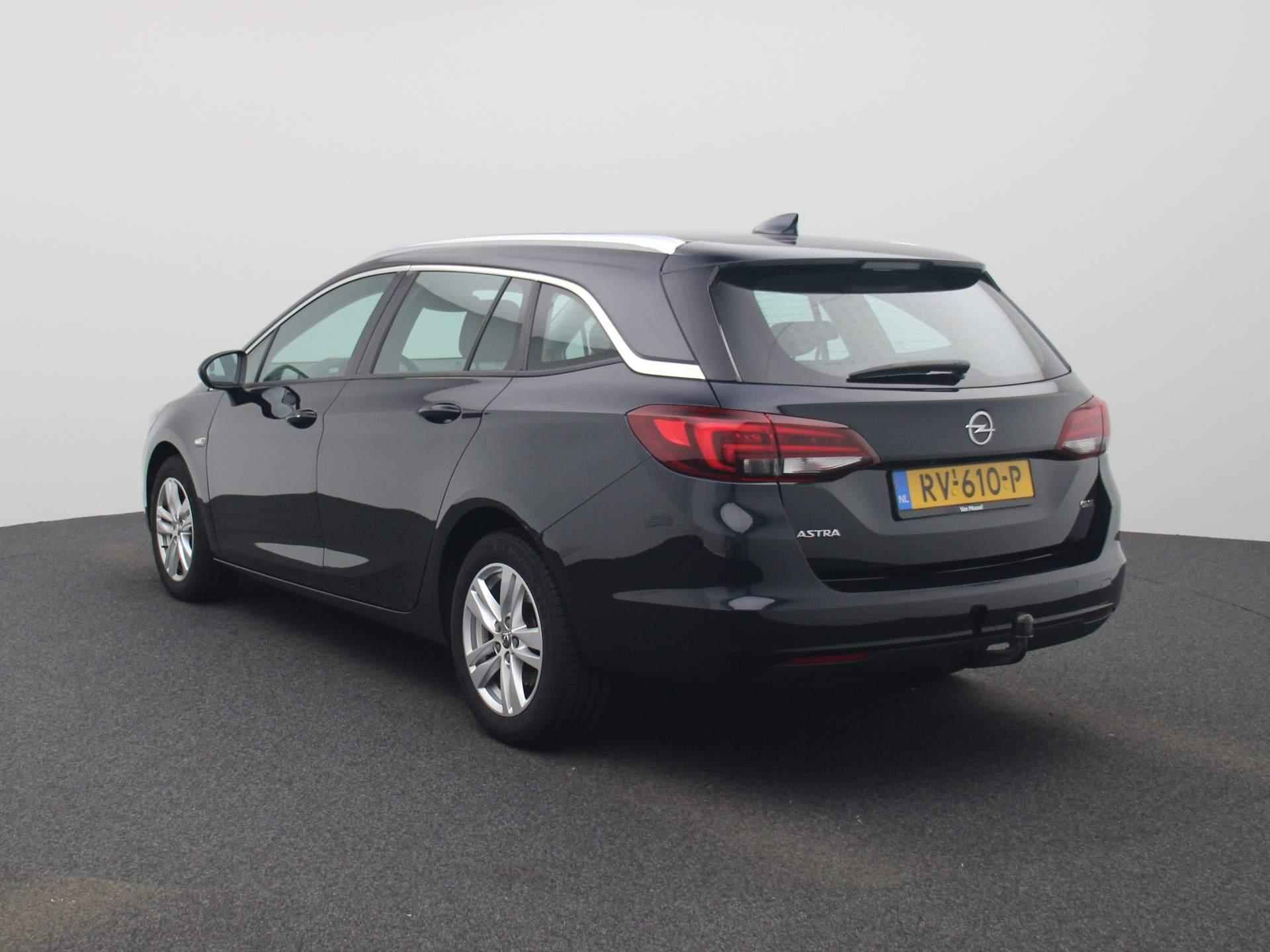 Opel Astra Sports Tourer 1.6 CDTI Business Executive | Lederen Bekleding | Camera | Climate Control | Navigatie | Stoelverwarming | - 2/33