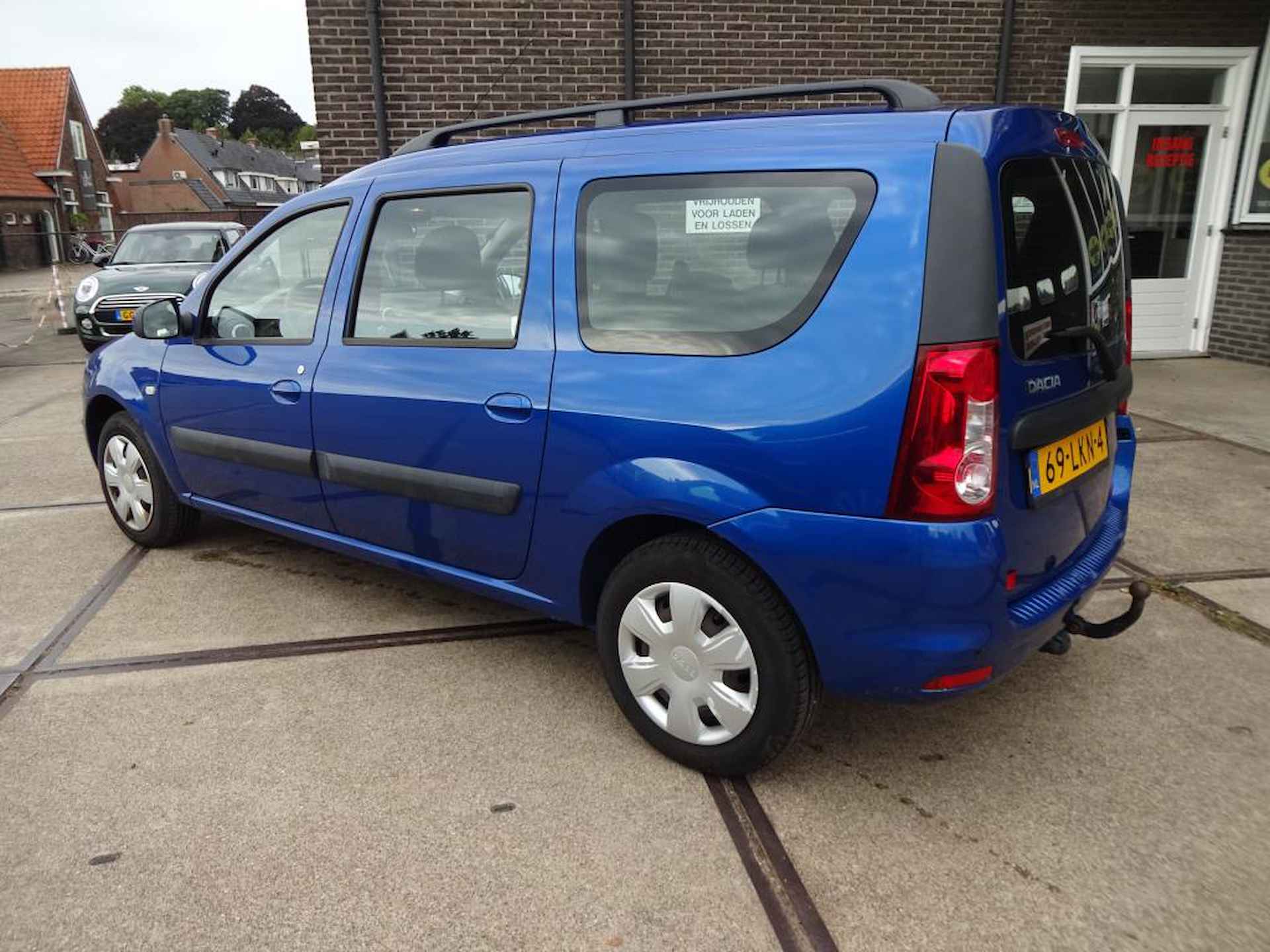 Dacia Logan MCV 1.6-16V Lauréate - 3/10