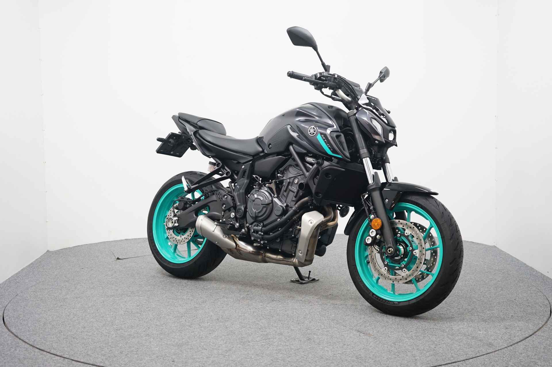 Yamaha MT-07 ABS - 2/14