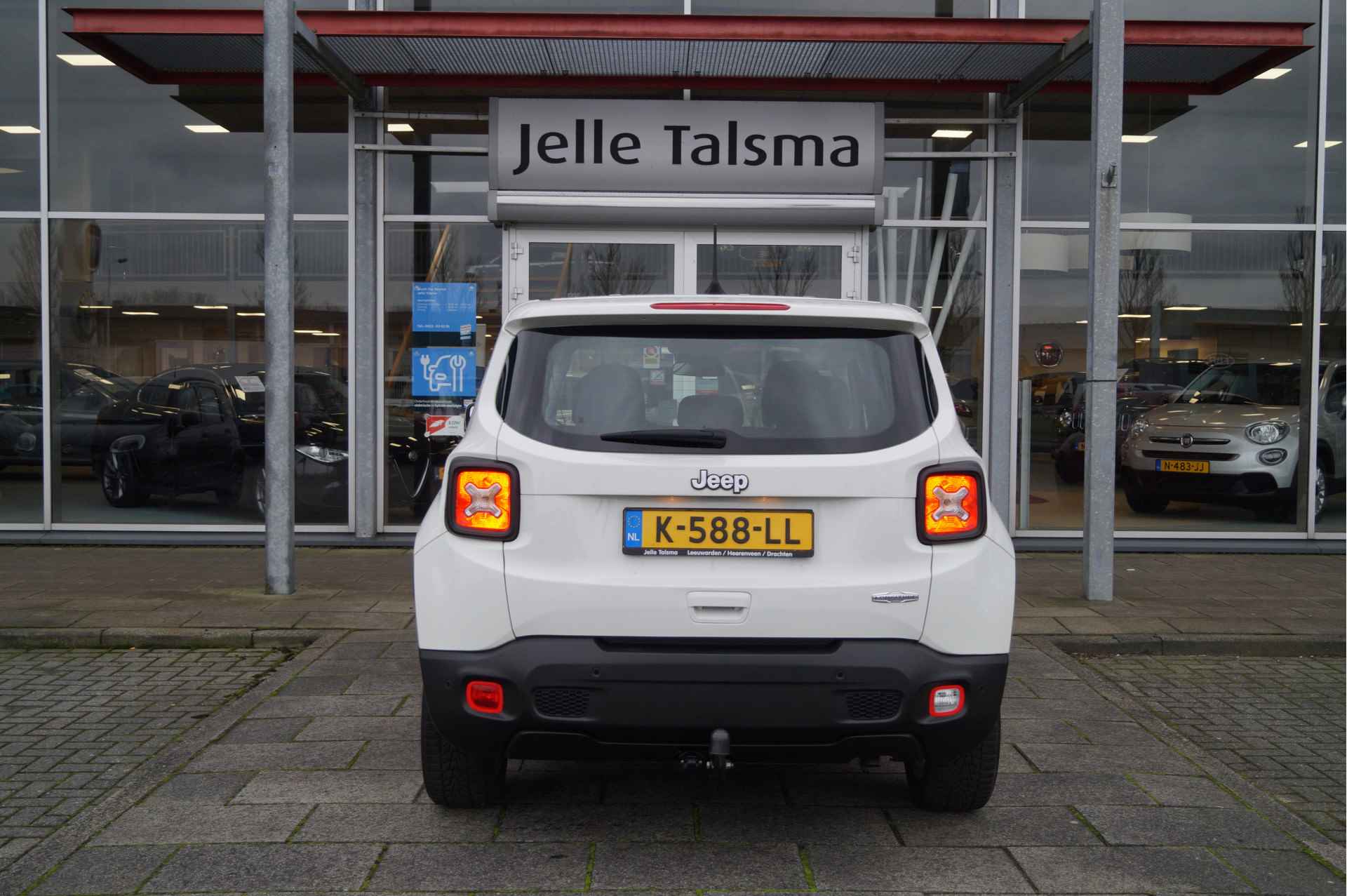 Jeep Renegade 1.3T DDCT Longitude |  Apple Carplay/Android Auto | Keyless Entry/Start | Climate Control - 7/25