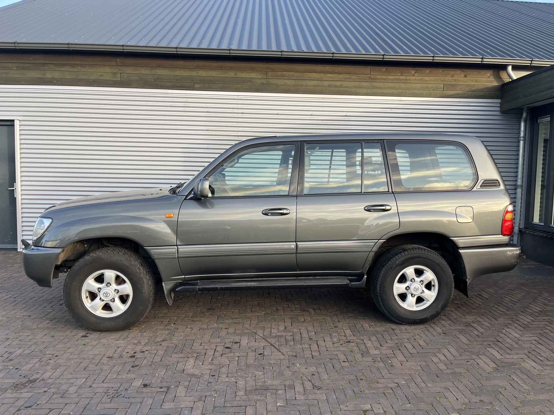 Toyota Land Cruiser100 4.7i V8 Executive | Benzine - 2/19