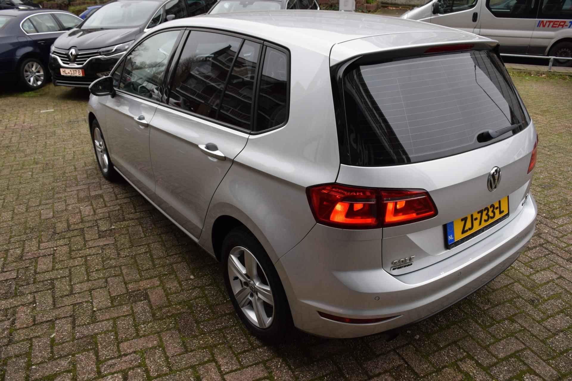 Volkswagen Golf Sportsvan 1.2 TSI Highline, DSG AUTOMAAT, Airco, Pdc, Front assist, Usb-Aux, Electr. ramen en spiegels. stoel verw - 9/60