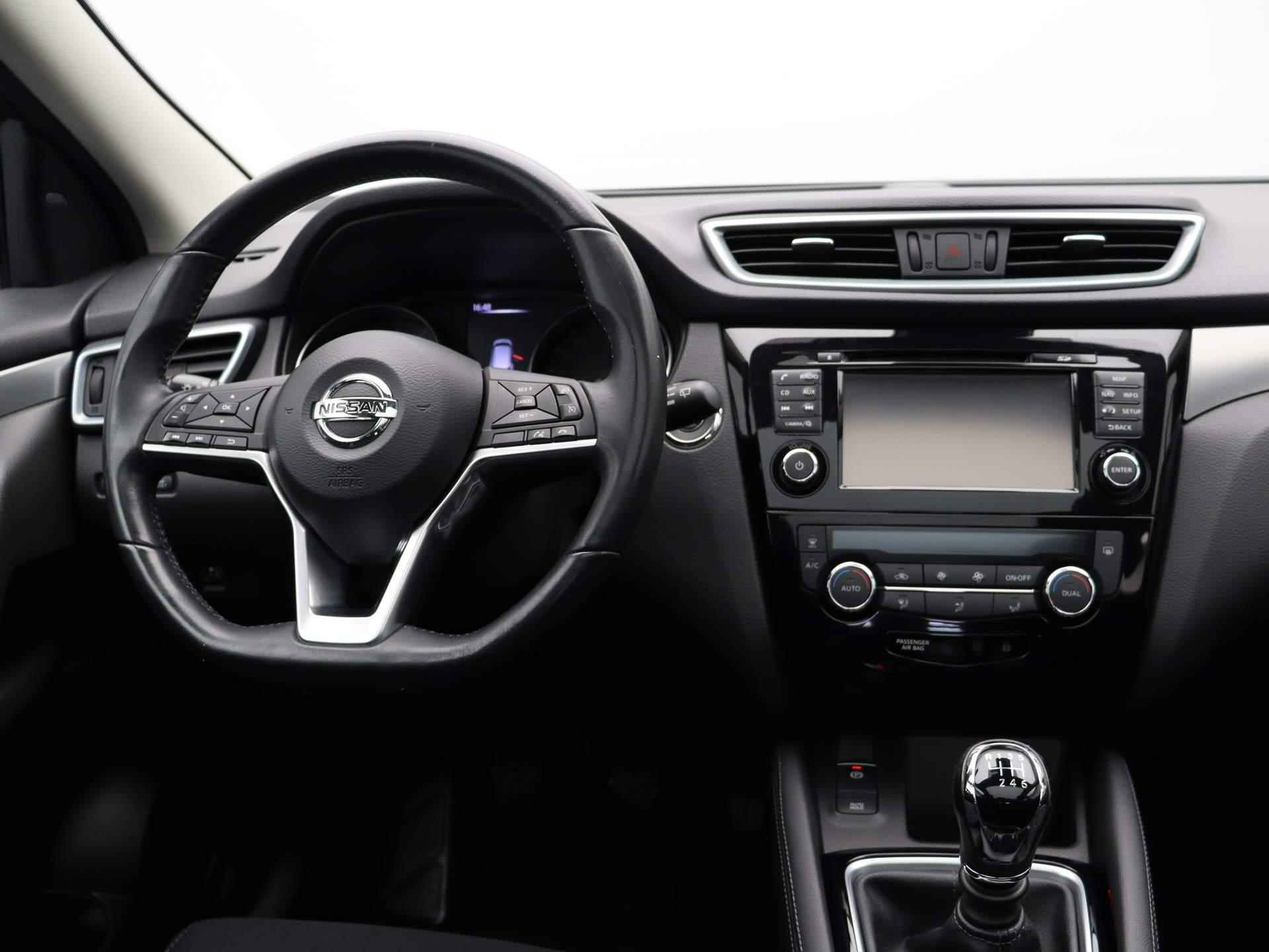 Nissan Qashqai 115pk N-Connecta | Trekhaak | Panoramadak | Stoelverwarming | Navigatie | - 5/42