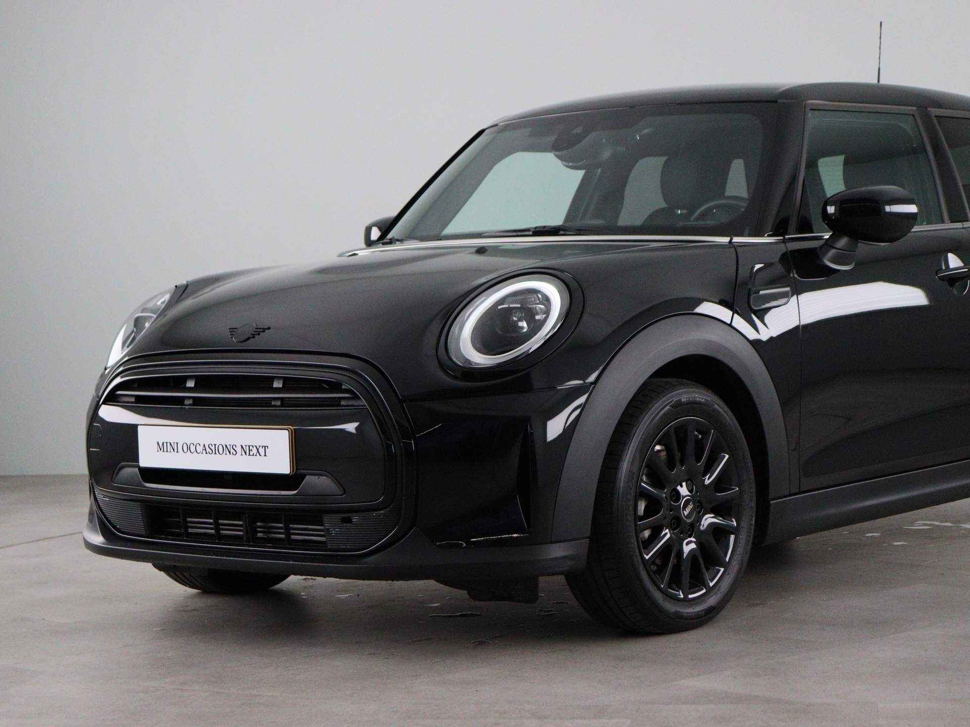 MINI 5-deurs Cooper Camden Edition Aut. - 21/23