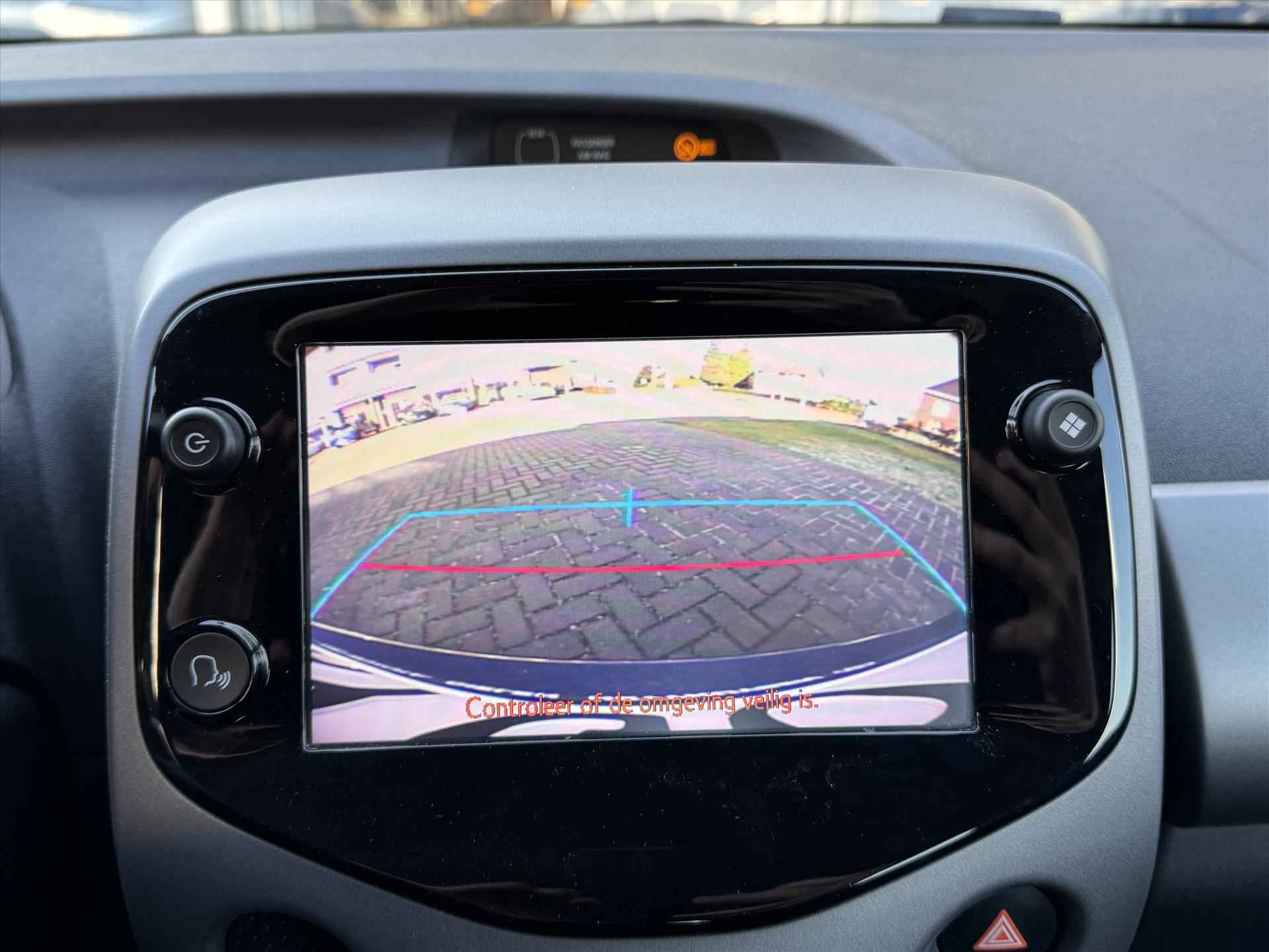 Toyota Aygo 1.0 VVT-i x-joy | Apple carplay/Android auto, Lichtmetalen velgen, Airco, Bluetooth, Stuurbediening - 22/27