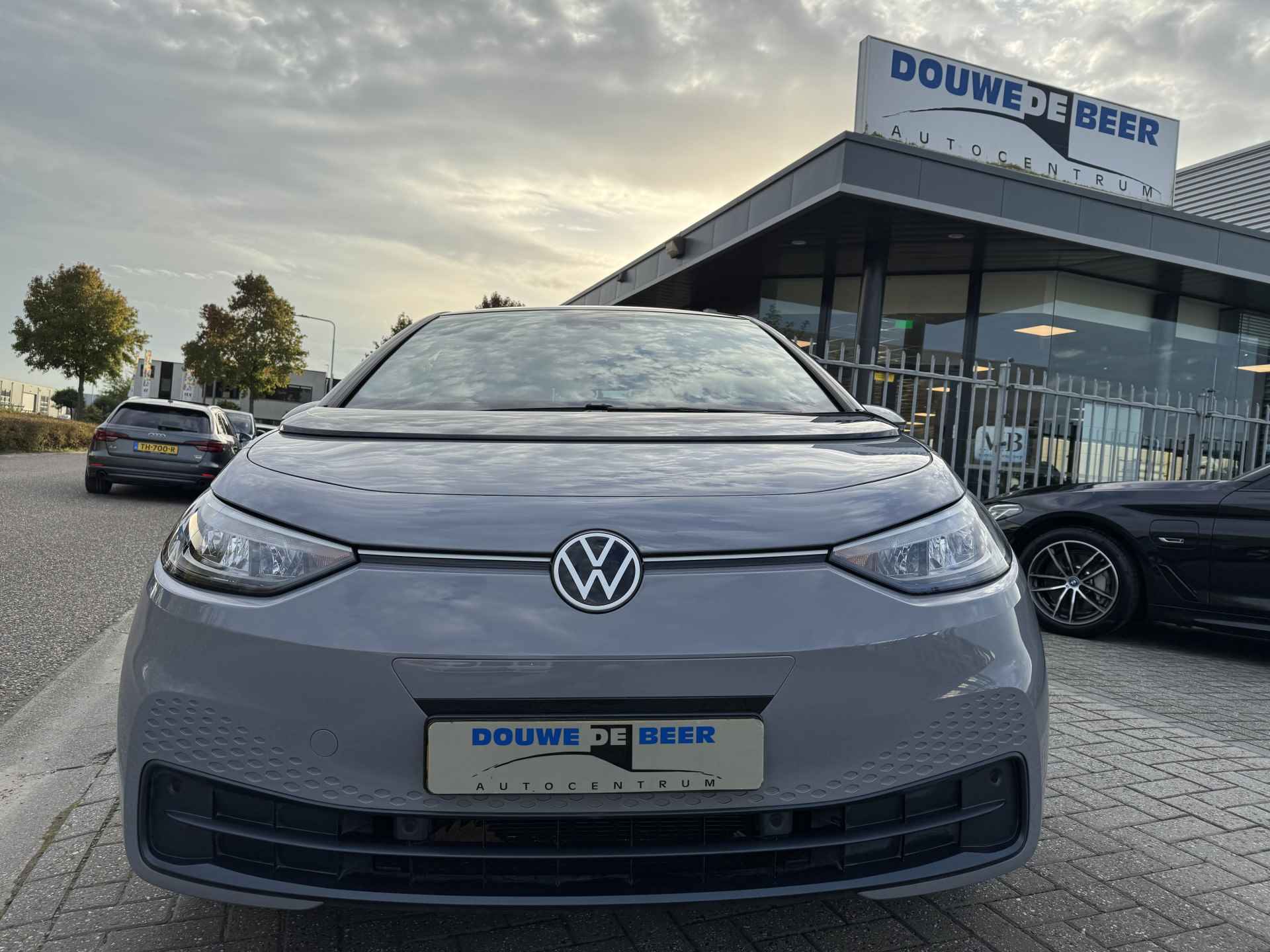 Volkswagen ID.3 Pure 45 kWh ( prijs incl. susbsidie € 19.750,--) Adapt. Cruise | Stoelverw. | LED - 4/23