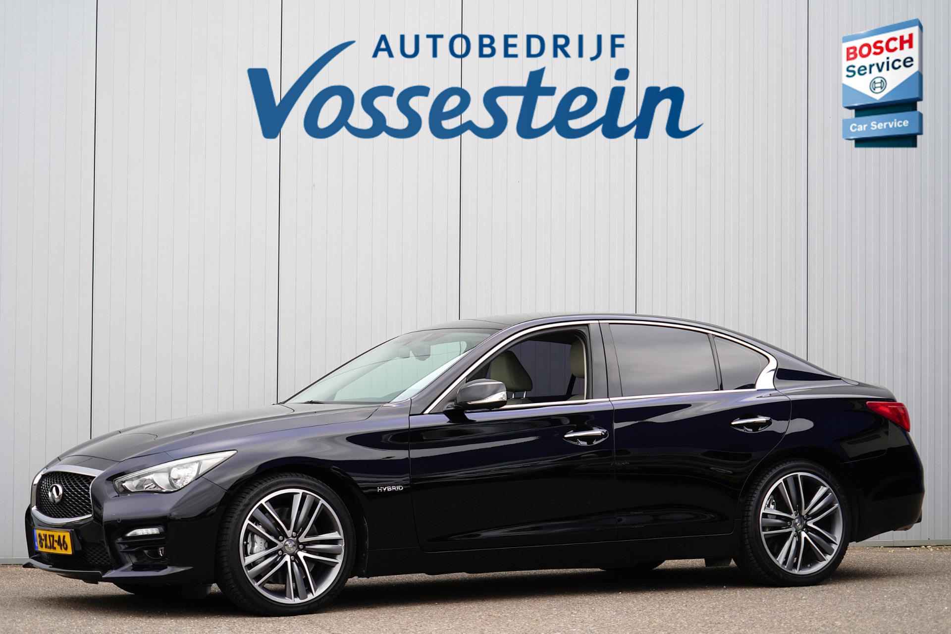 Infiniti Q50 3.5 Hybrid Aut. / Bose / 360 Camera / Navi / Leder / 152dkm NAP! / NL-Auto / 3e Eig.