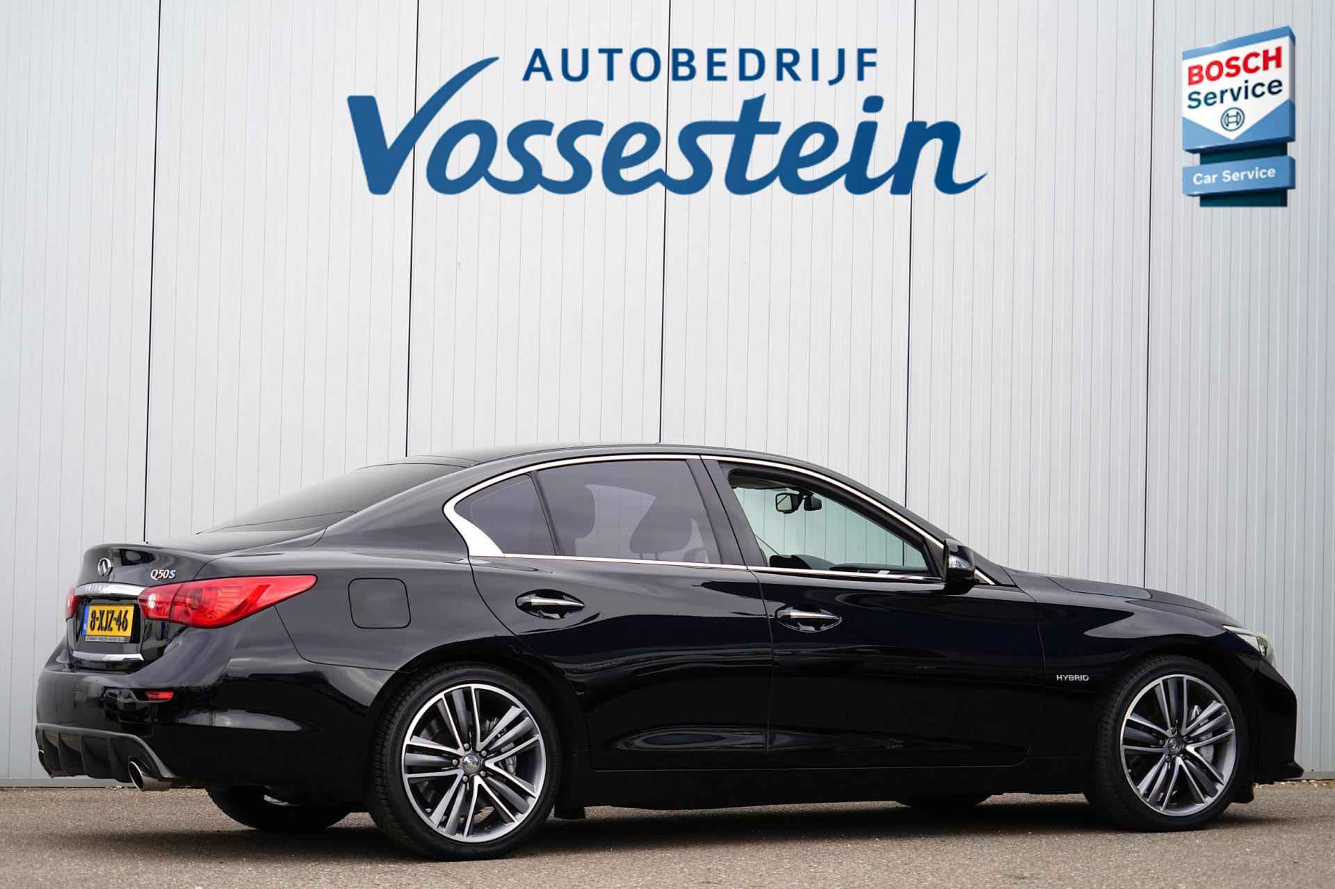 Infiniti Q50 3.5 Hybrid Aut. / Bose / 360 Camera / Navi / Leder / 152dkm NAP! / NL-Auto / 3e Eig. - 2/42