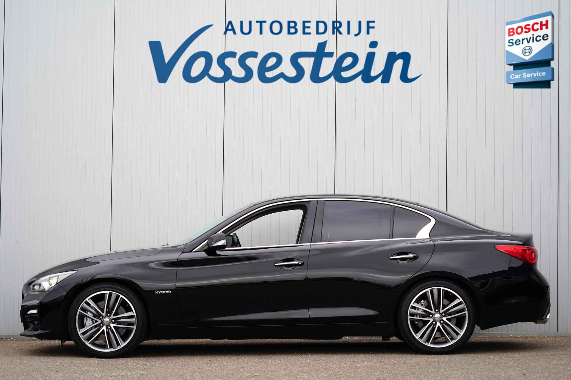 Infiniti Q50 3.5 Hybrid Aut. / Bose / 360 Camera / Navi / Leder / 152dkm NAP! / NL-Auto / 3e Eig. - 36/42