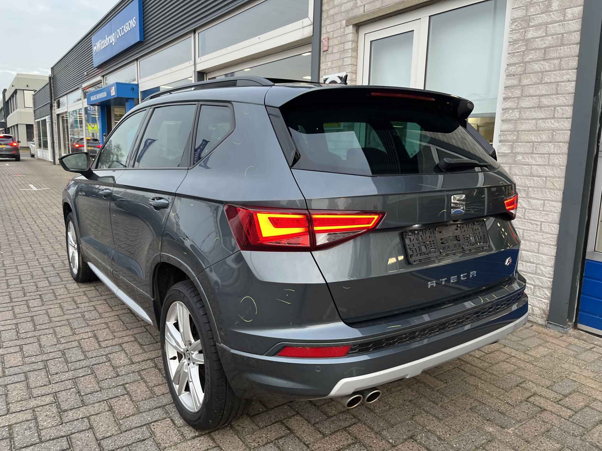 SEAT Ateca 1.5 TSI FR Business Intense / AUTOMAAT/ PANO/ BEATS AUDIO/ 360 CAMERA/ PARK. SENSOREN/ LED/ DODE HOEK/ KEYLESS/ STOELVERWARM./ ADAPT. CRUISE/ APP-CONNECT/ NAVI/ CLIMA - 5/40