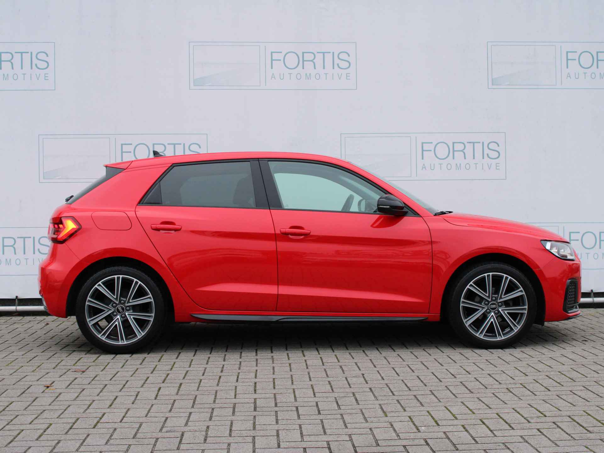 Audi A1 Sportback 25 TFSI epic NL-AUTO | 17 INCH VELGEN - 14/33