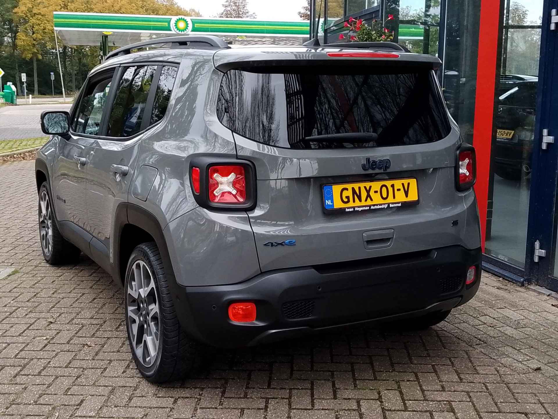 Jeep Renegade 4xe 240 Plug-in Hybrid Electric S | Navigatie | Climate Control | Cruise Control | PDC + Camera - 5/29