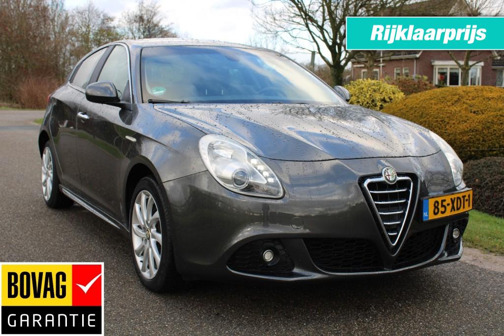 ALFA ROMEO Giulietta 1.4 T 170pk Distinctive automaat ECC/cruise/navi/lm velgen