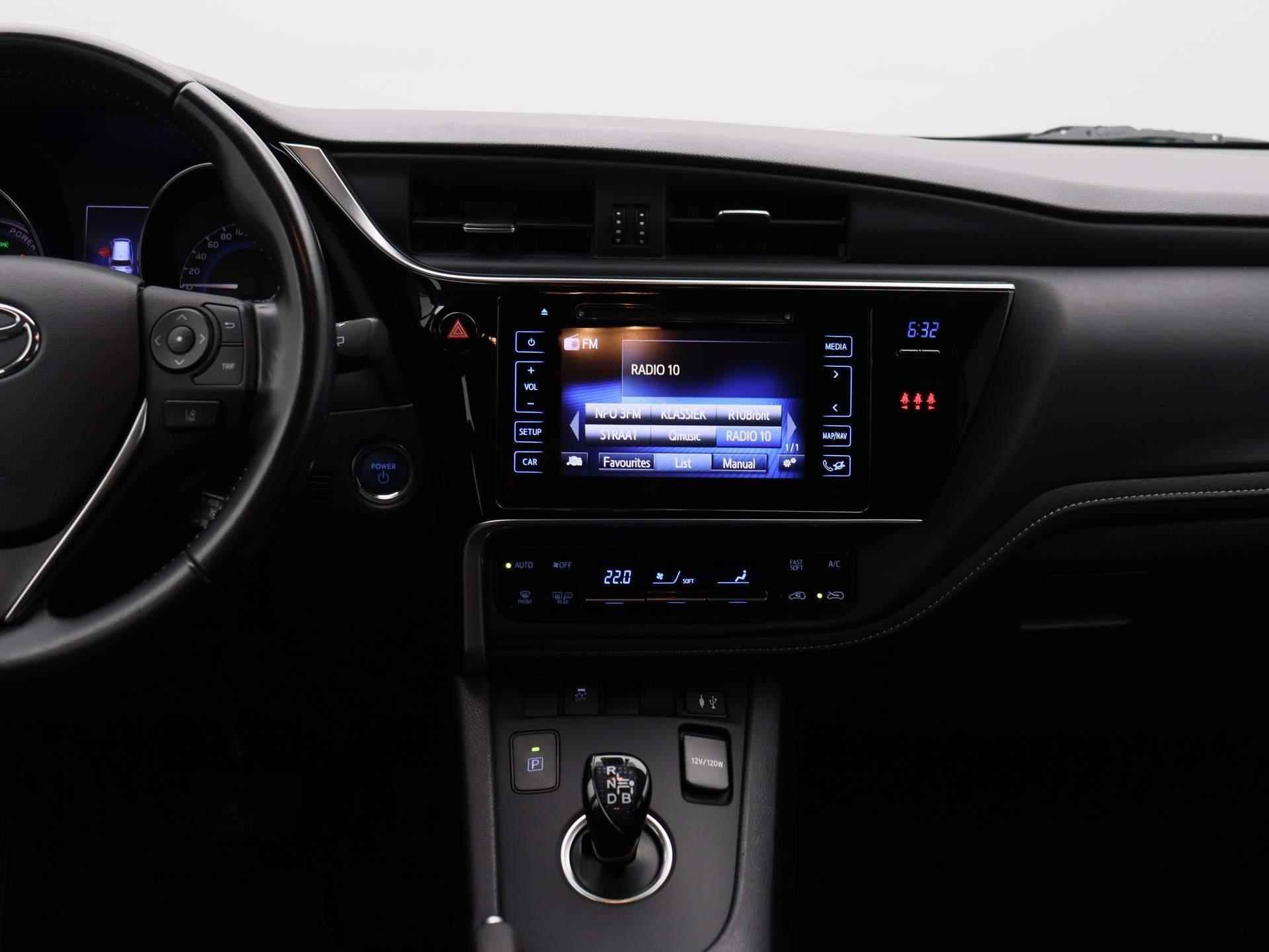 Toyota Auris Touring Sports 1.8 Hybrid Energy Plus | Navigatie | Climate-Control | Camera | Cruise-Control | Trekhaak | - 8/37