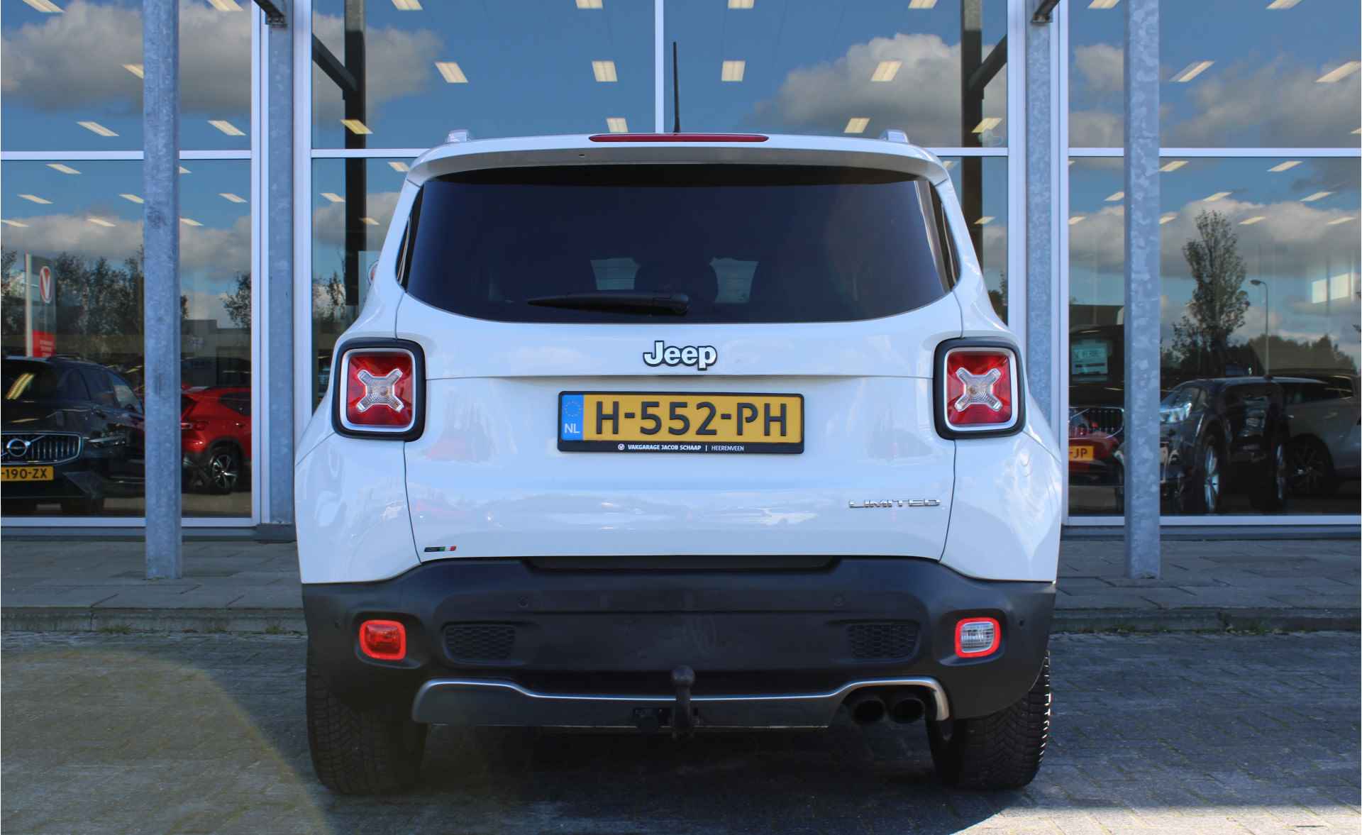 Jeep Renegade 1.4 MultiAir Limited Cruise Control / Climate Control / Bluetooth / Trekhaak / Stoelverwarming - 6/67