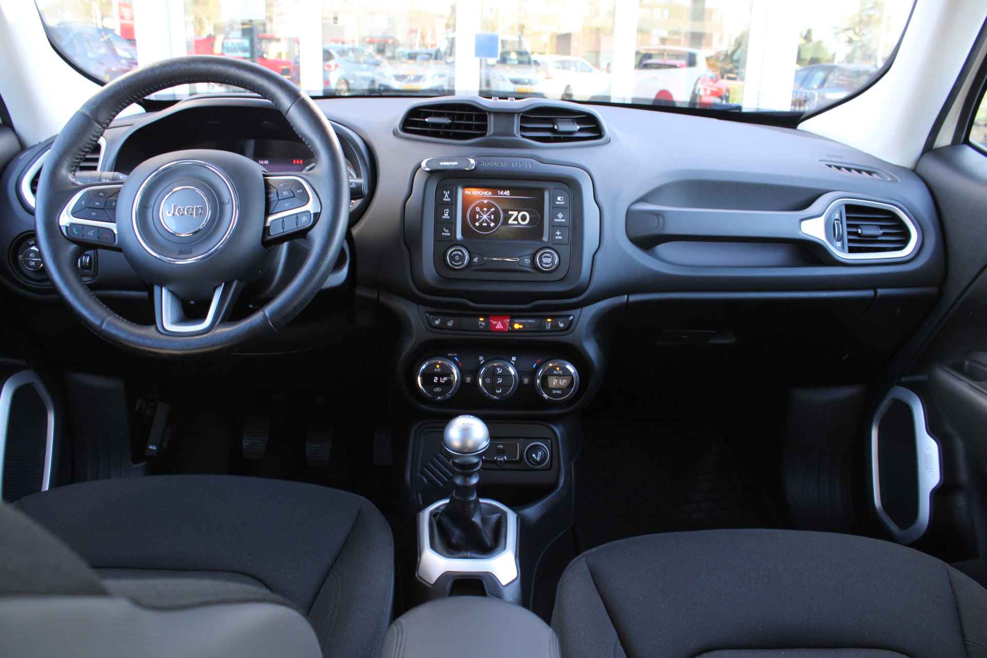 Jeep Renegade 1.4 MultiAir Limited Cruise Control / Climate Control / Bluetooth / Trekhaak / Stoelverwarming - 40/67