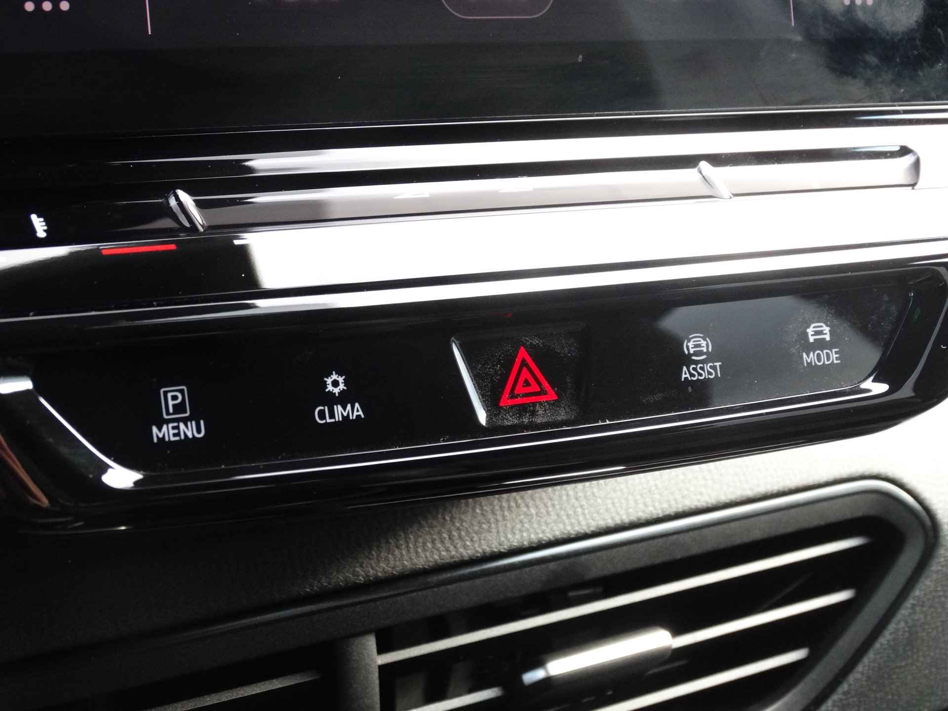 Volkswagen ID.3 First Plus 58 kWh | Cruise Control | Stoelverwarming | Achteruitrijcamera | - 23/27