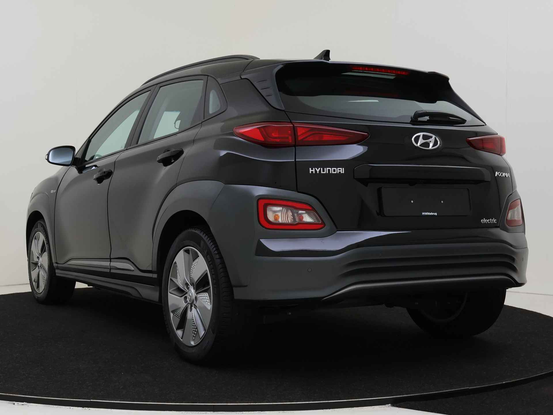 Hyundai KONA EV Comfort 64 kWh Krell Audio | Navigatie | Camera | Compleet! - 5/37