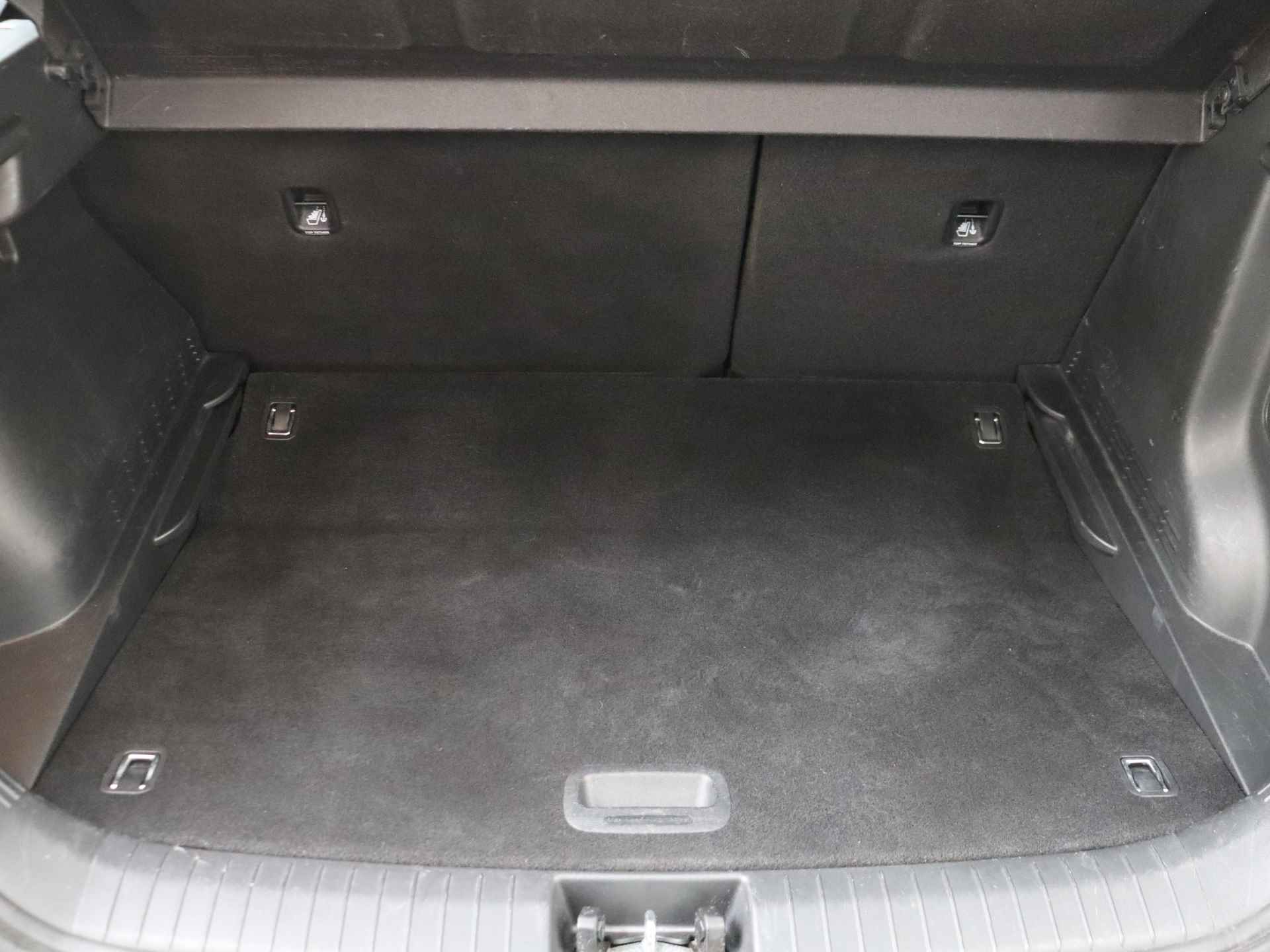 Hyundai KONA EV Comfort 64 kWh Krell Audio | Navigatie | Camera | Compleet! - 32/37