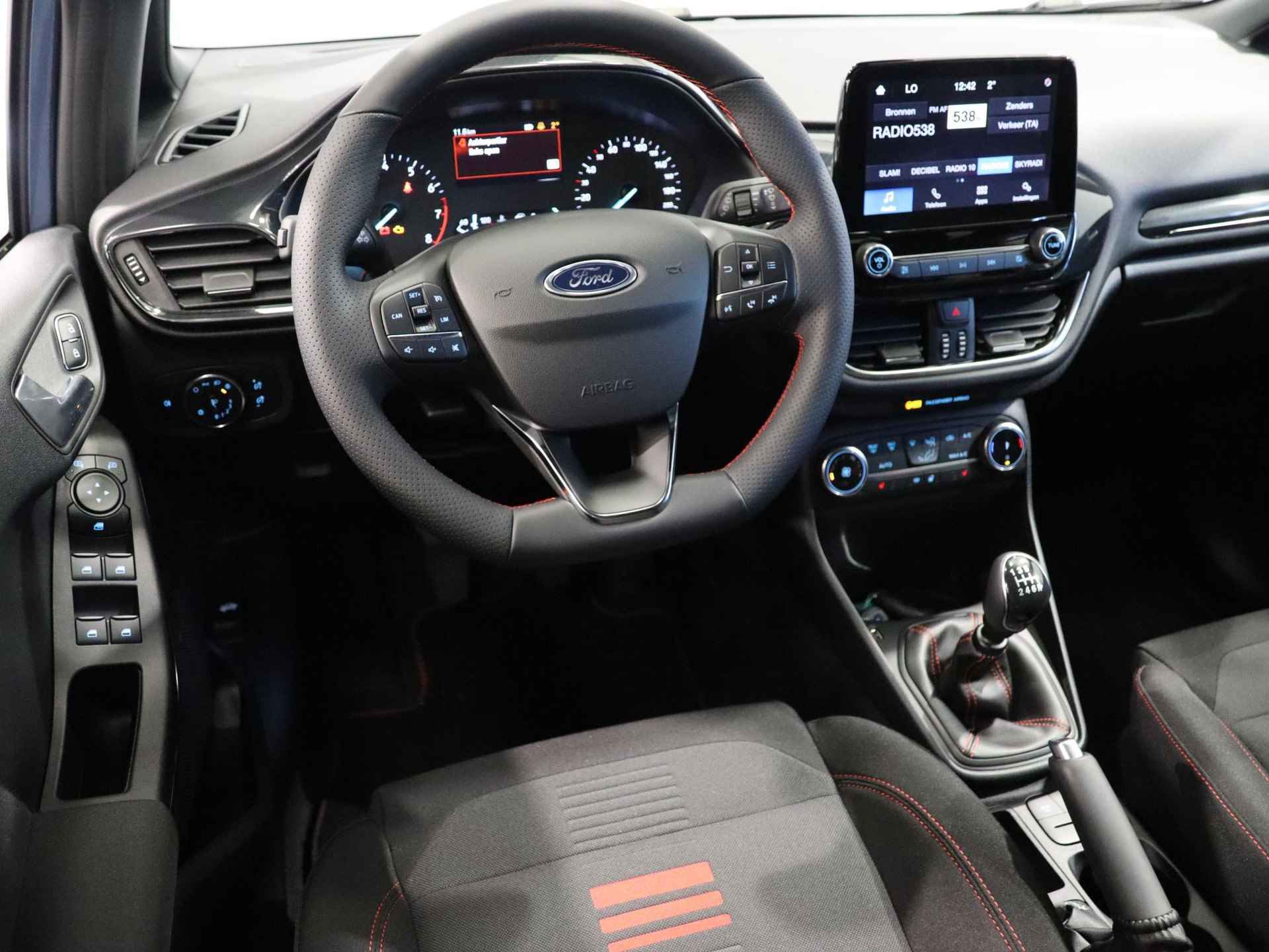 Ford Fiesta 1.0 EcoBoost Hybrid ST-Line | Winter Pack - 3/30