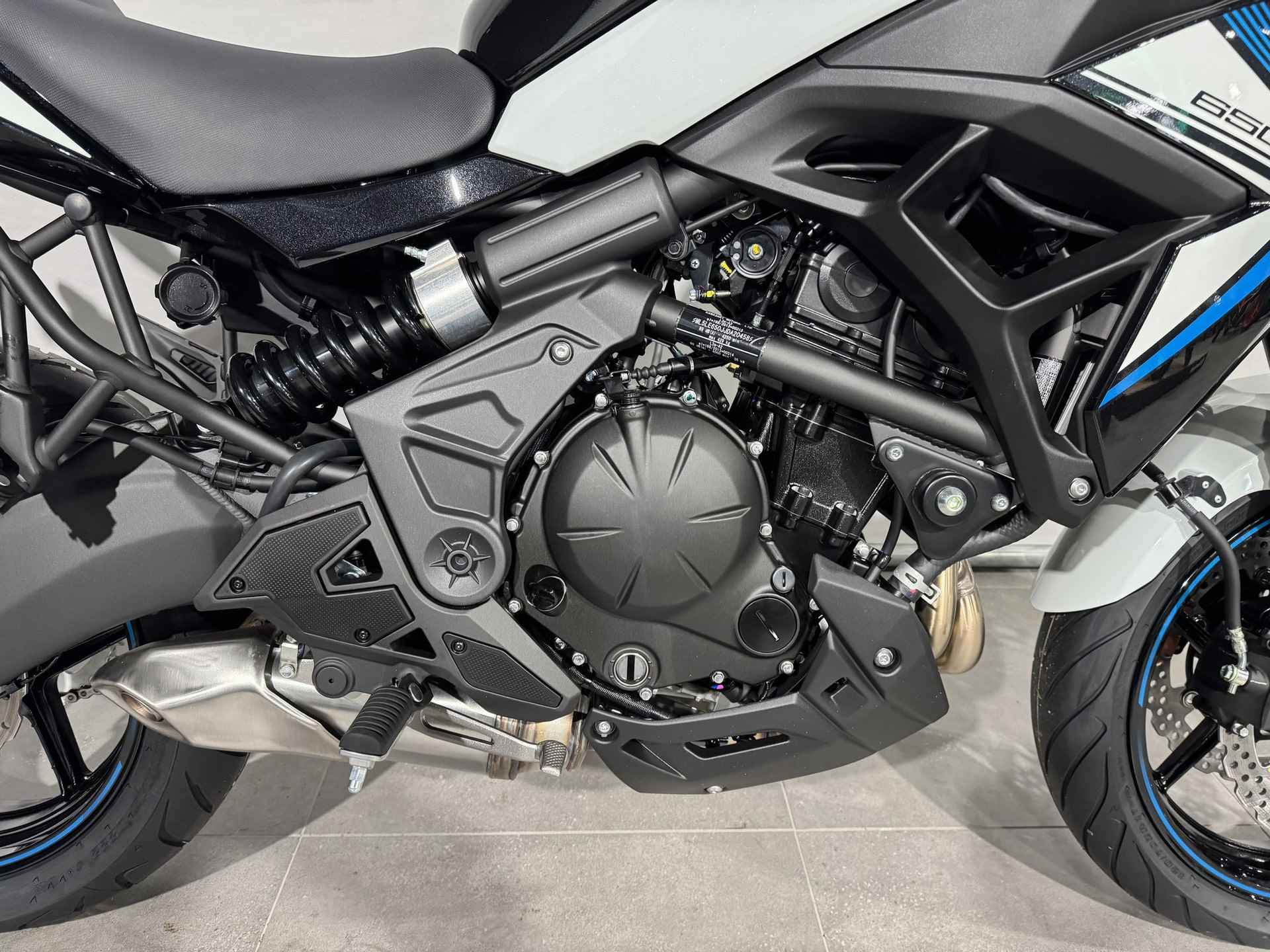 Kawasaki VERSYS 650 ABS - 6/10