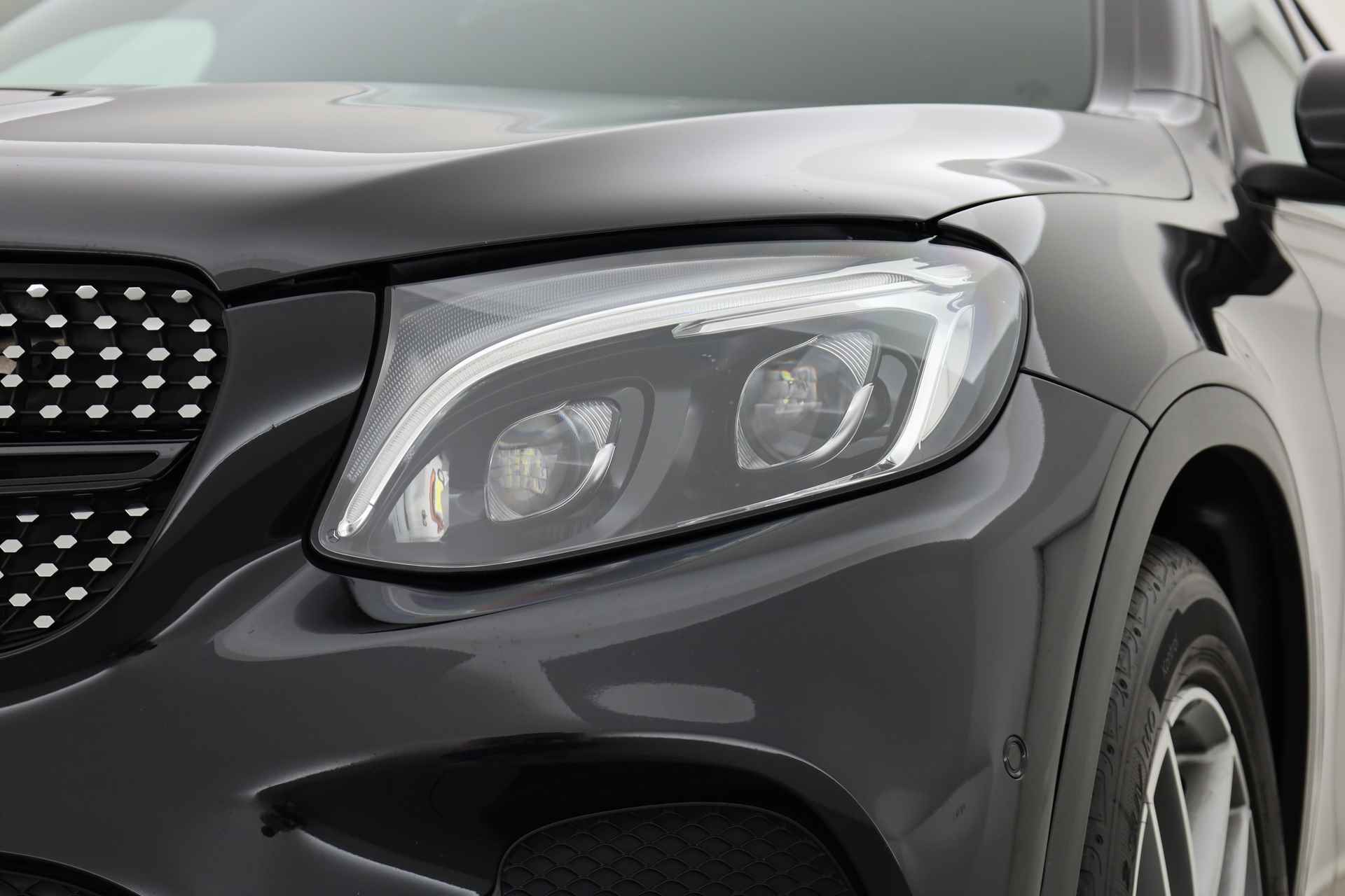 Mercedes-Benz GLC Coupé 250 4MATIC AMG Line | Pano | 360 cam | Navi | LED | Treeplank - 28/34