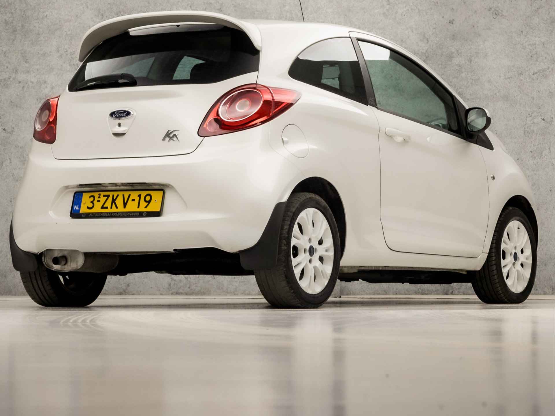 Ford Ka 1.2 Sport (AIRCO, RADIO, PARELMOER, SPORTSTOELEN, ELEK PAKKET, LM VELGEN, NIEUWE APK, NIEUWSTAAT) - 5/27