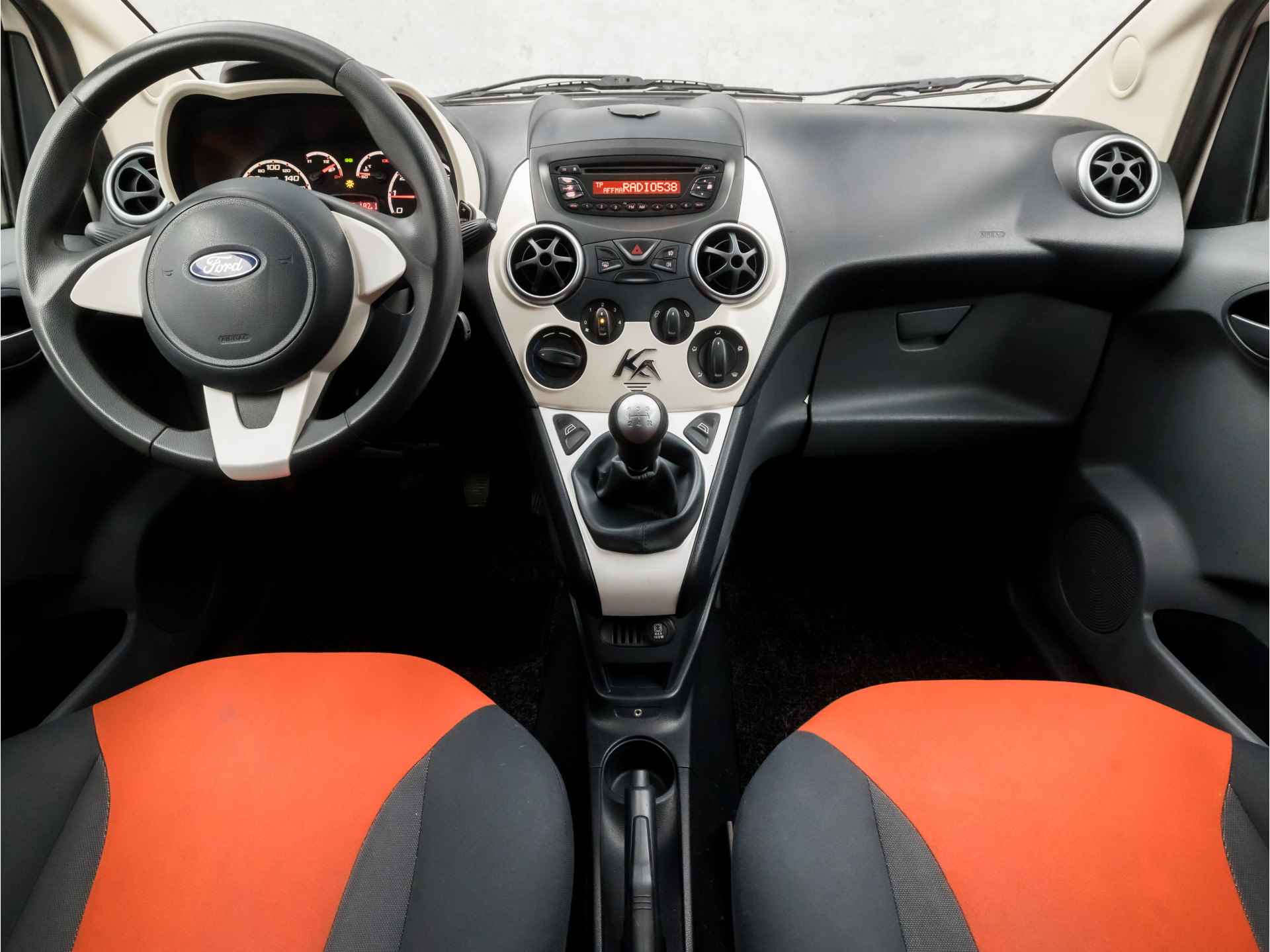 Ford Ka 1.2 Sport (AIRCO, RADIO, PARELMOER, SPORTSTOELEN, ELEK PAKKET, LM VELGEN, NIEUWE APK, NIEUWSTAAT) - 6/27