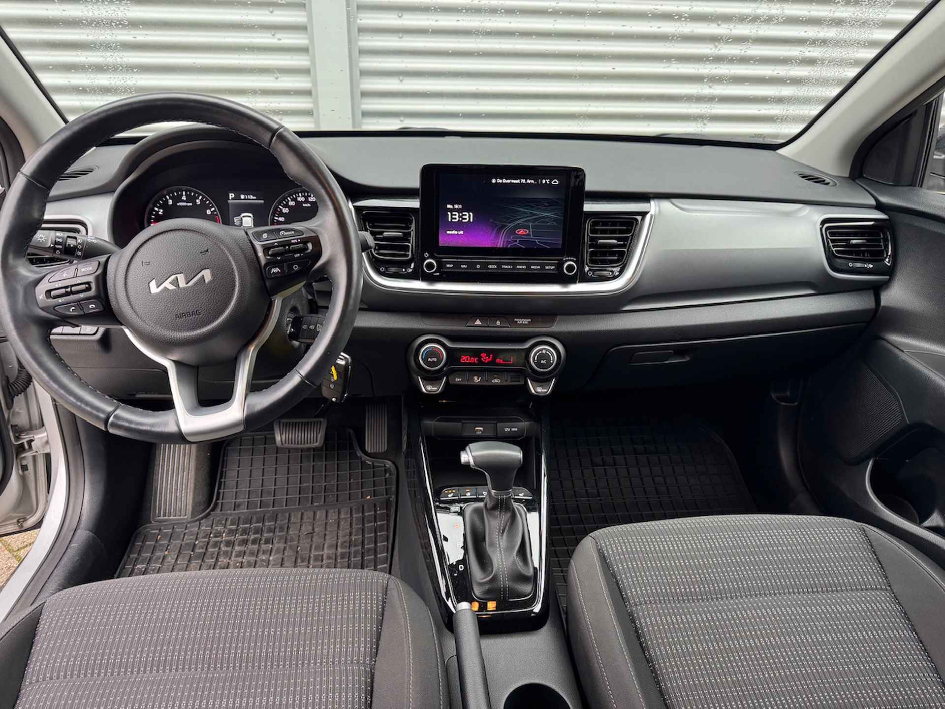 KIA Stonic 1.0 T-GDi 120pk DCT7 DynamicPlusLine | Stoel/Stuurwielverwarming | Navigatie | Climate Control | Lichtmetalen Velgen | - 12/42