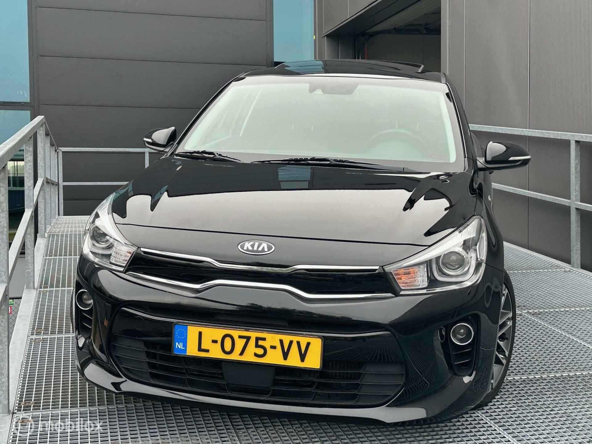 Kia Rio 1.0 TGDI Paltinum Edition - 7/26