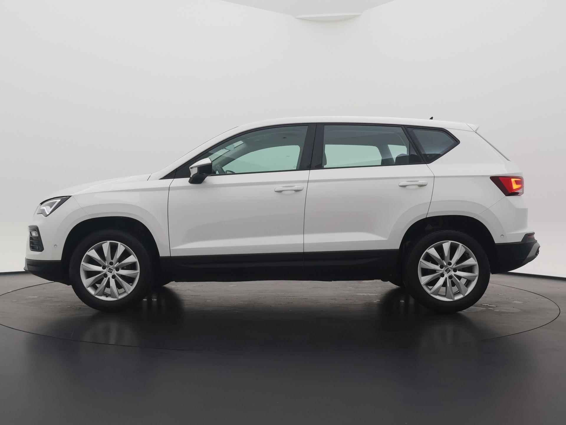 SEAT Ateca 1.5 TSI Style Business Intense | Navigatie | Stoelverwarming | 360 Camera | LED | Carplay | BEATS | - 4/19