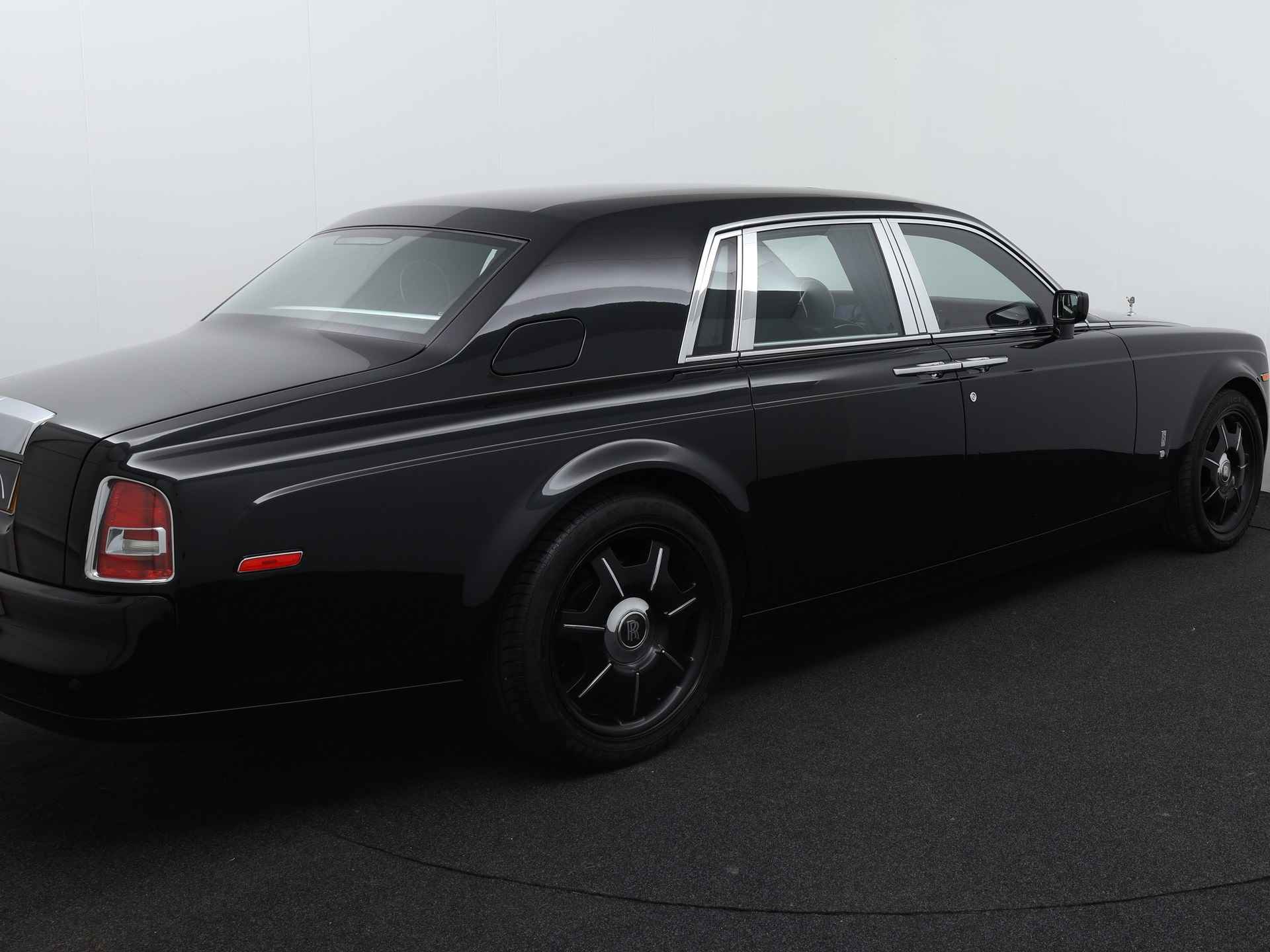 Rolls-Royce Phantom 6.7 V12 Black Edition Full Serv. Historie - 4/42