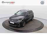 Volkswagen Tiguan Allspace 1.5 TSI R-Line Business 7p. | Pano-dak | Elek. Trrekhaak | Lane Assist |