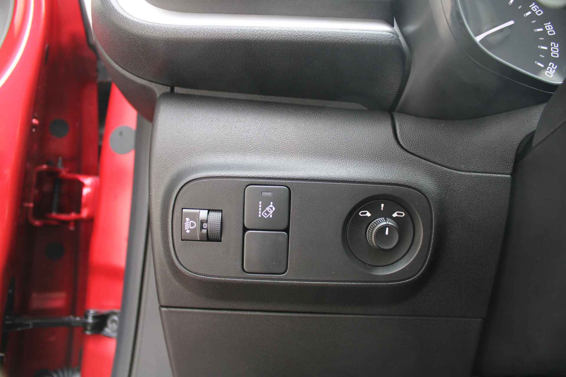 Citroën C3 1.2 PureTech You Stoelverwarming, DAB+, Bluetooth, Airco - 13/23