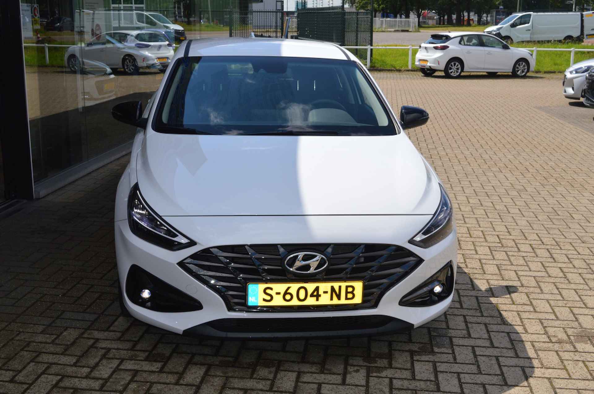 Hyundai i30 1.0 T-GDi MHEV Comfort Smart Navi NL-auto Camera Facelift - 4/22