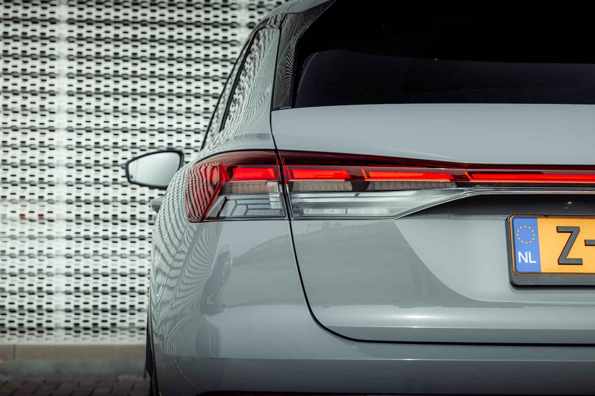 Audi Q4 e-tron 45 Advanced edition 82 kWh | Assistentiepakket plus | Comfortpakket | Optiek zwart | 20" LM velgen | Privacy glass - 13/29