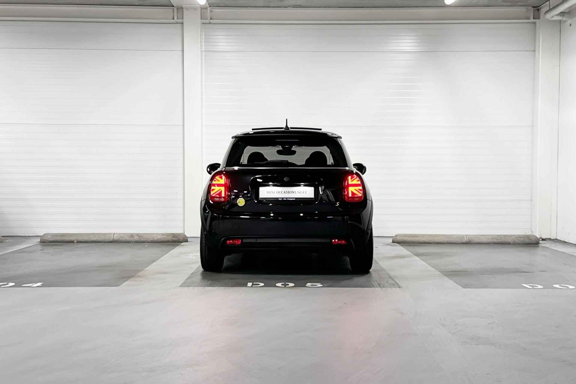 MINI 3-deurs Electric Camden Edition | Panoramadak |  Harman Kardon | Apple CarPlay - 6/21