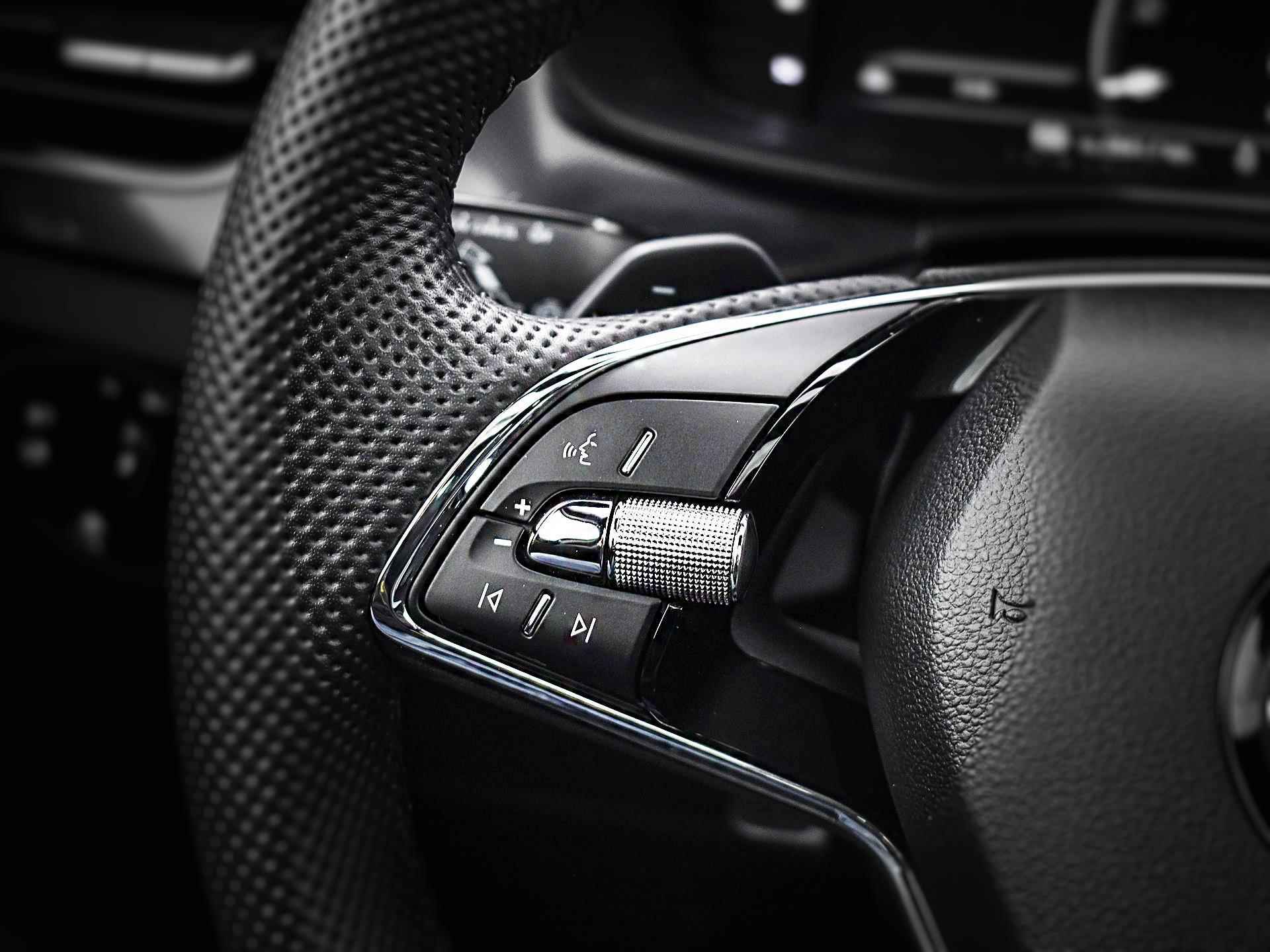 Škoda Scala 1.0 Tsi 110pk DSG Sport Business | Camera | Apple CarPlay | Cruise Control | 18"Velgen | Active Info Display | Sportstoelen | Garantie t/m 10-05-2027 of 100.000km - 19/39